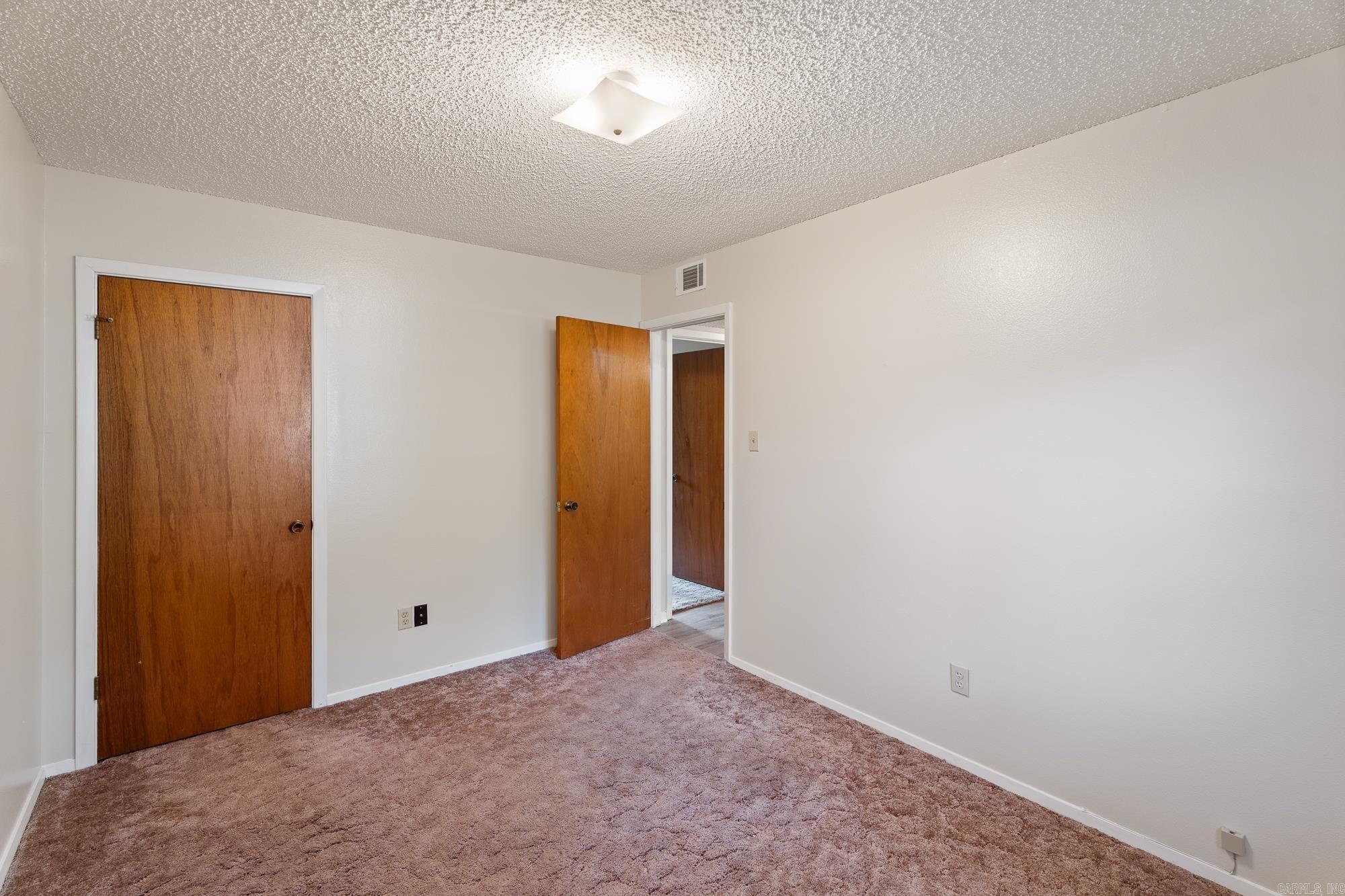 909 Reynolds  Sheridan, AR