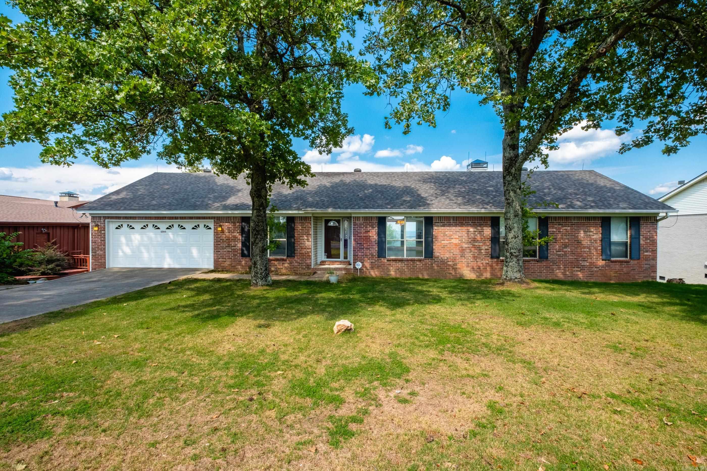12160 Rivercrest  Little Rock, AR