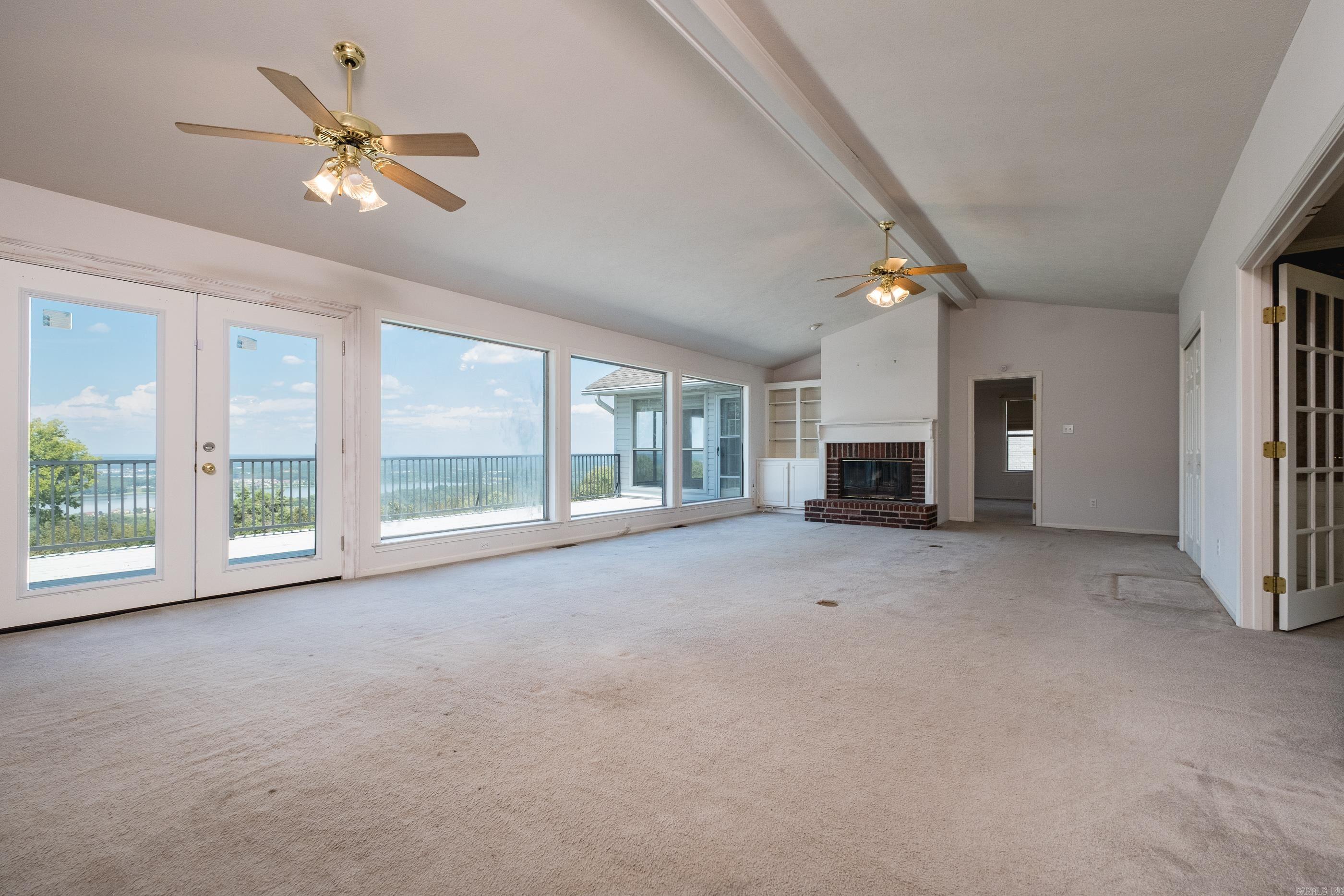 12160 Rivercrest  Little Rock, AR