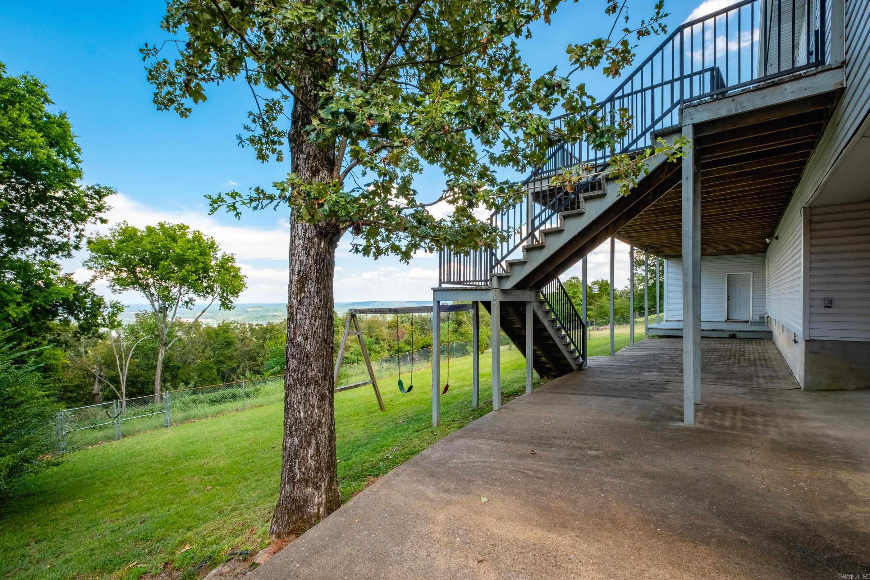 12160 Rivercrest  Little Rock, AR