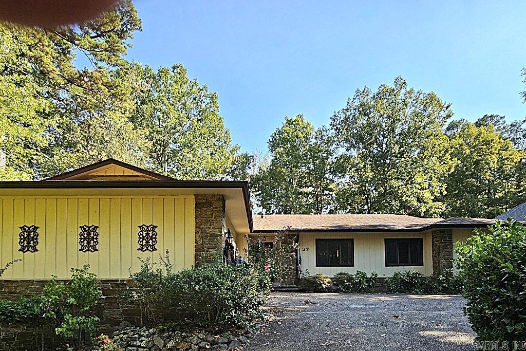 37 Delgado Way  Hot Springs Village, AR