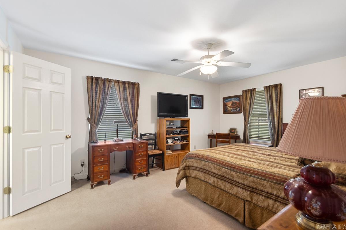 9915 Kling Valley Drive  Mabelvale, AR