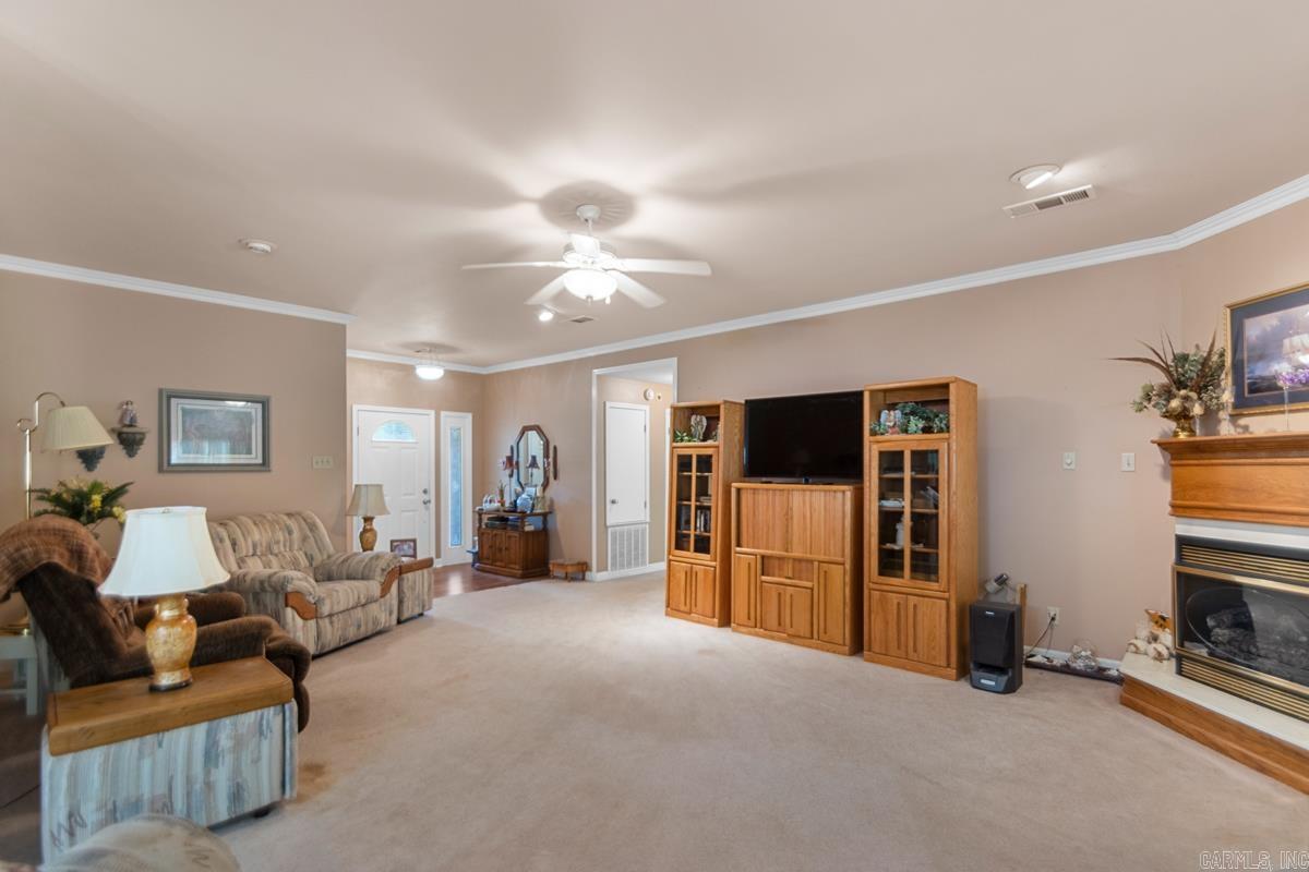 9915 Kling Valley Drive  Mabelvale, AR