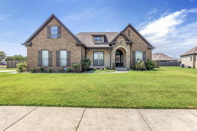 806  Cherokee  Marion, AR