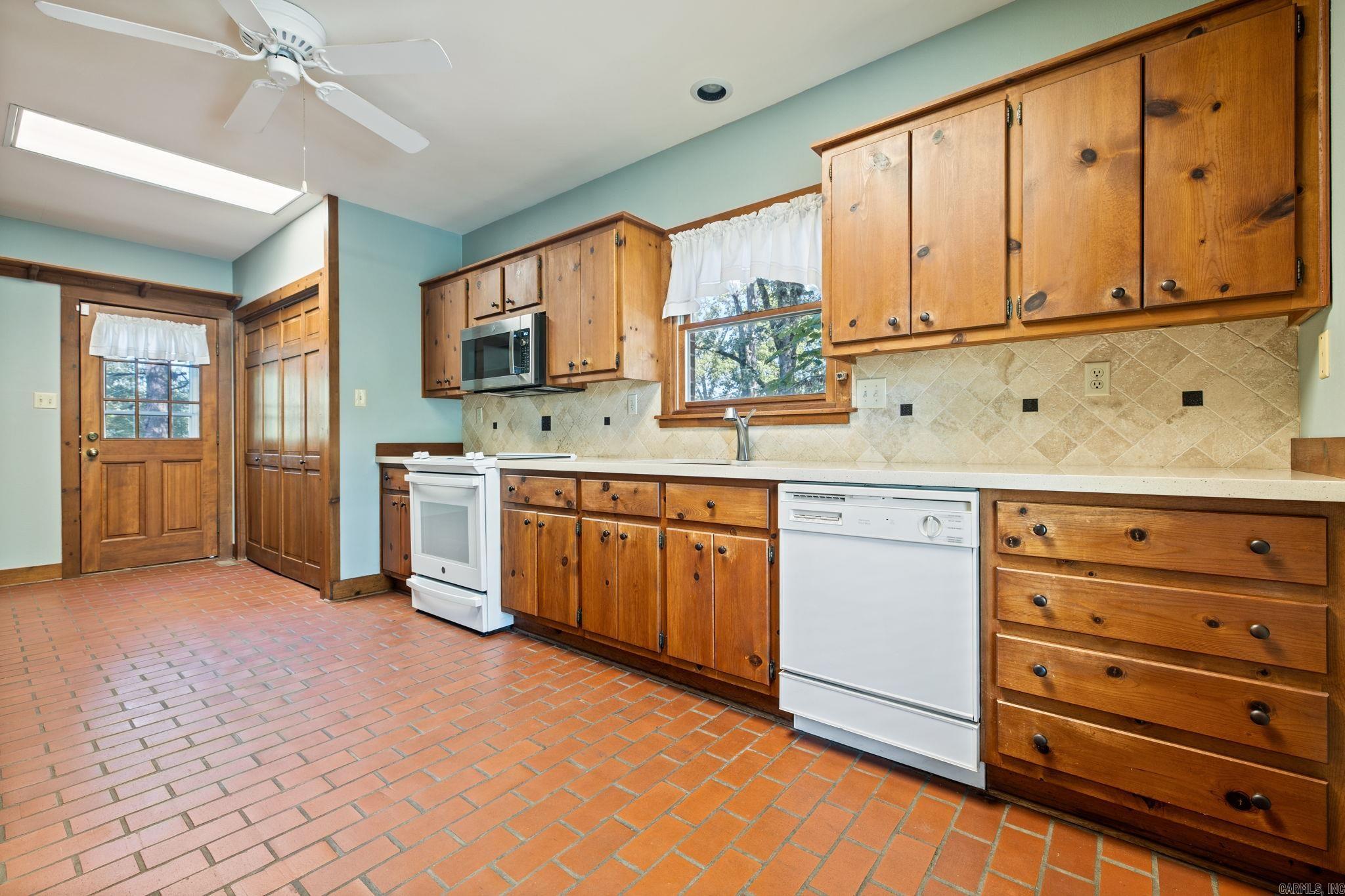 1204 N Point  North Little Rock, AR