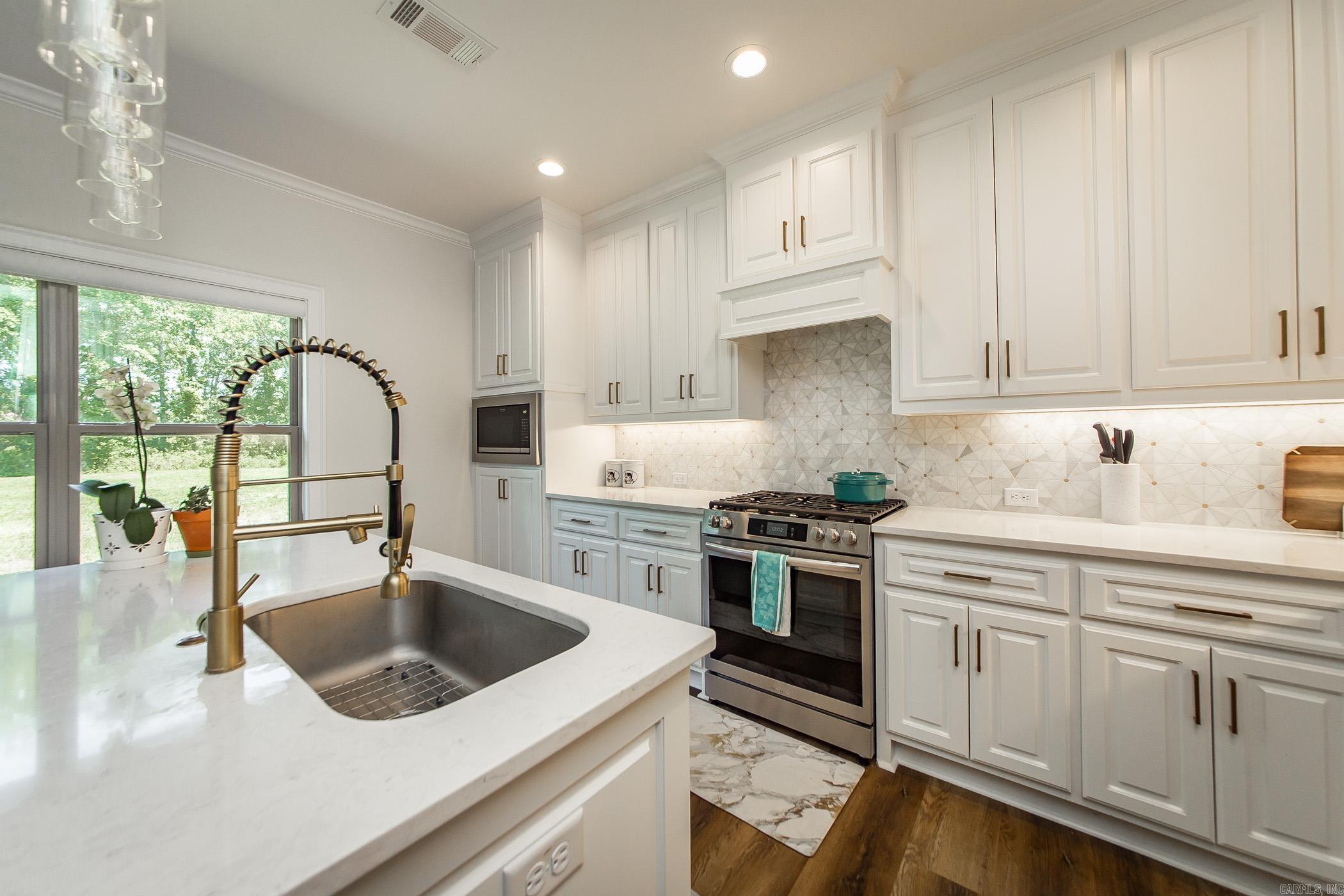 13129 Smarty Jones  Scott, AR