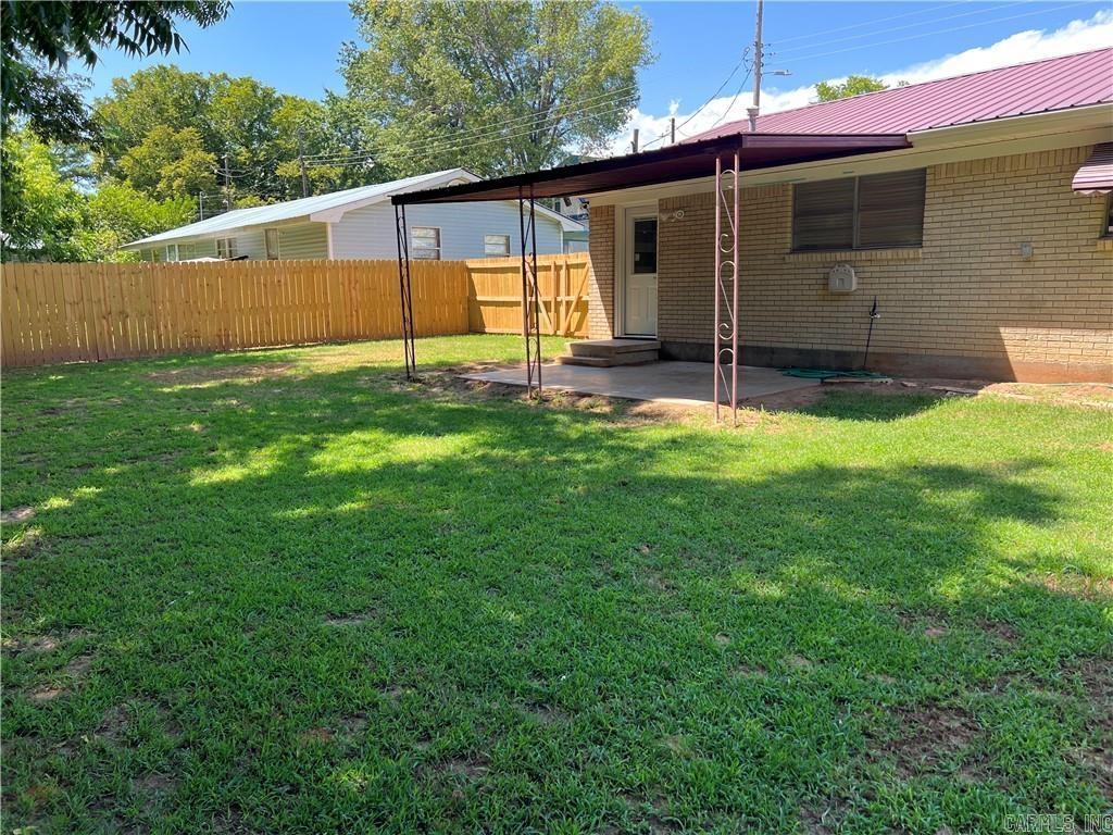 217 Cloos Circle Dr  Ozark, AR