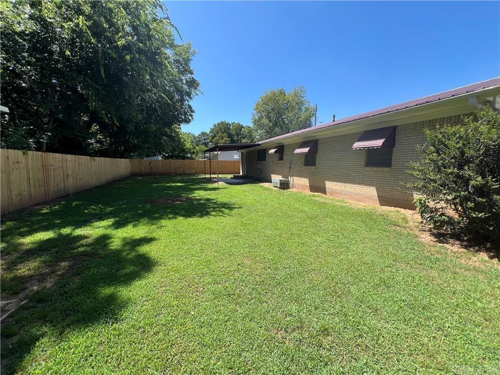 217 Cloos Circle Dr  Ozark, AR
