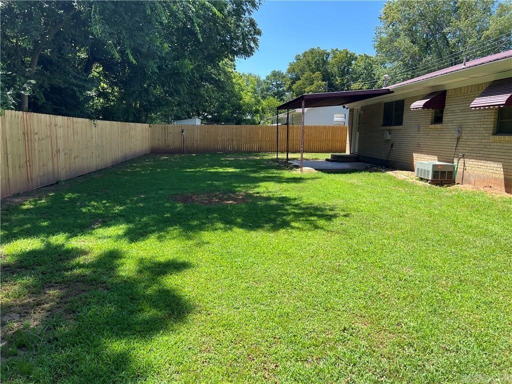 217 Cloos Circle Dr  Ozark, AR