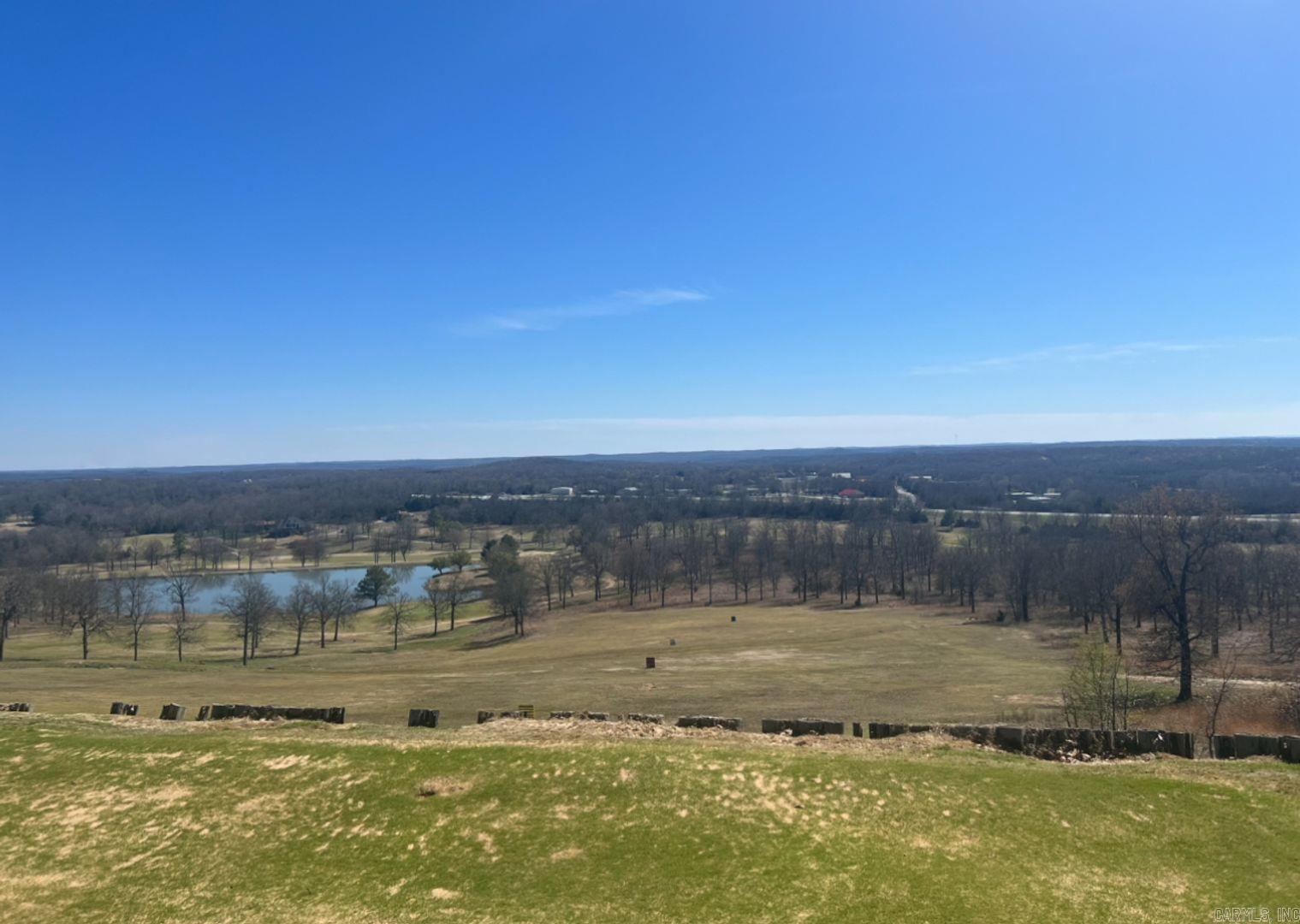 1301 Hawk Dr  Horseshoe Bend, AR