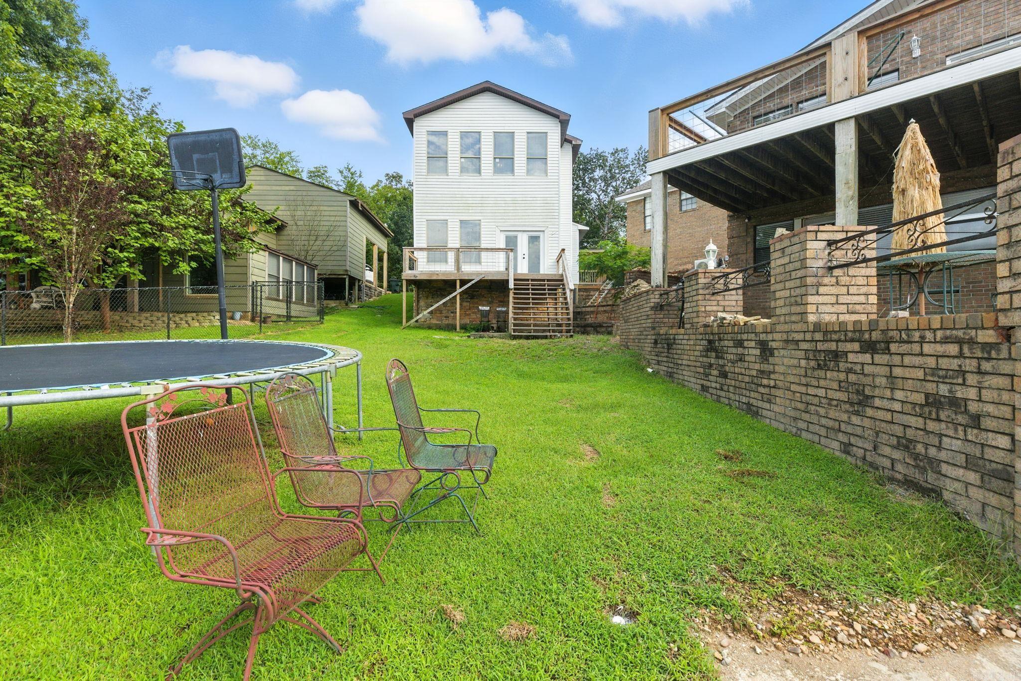 107 Loveless Ln  Royal, AR