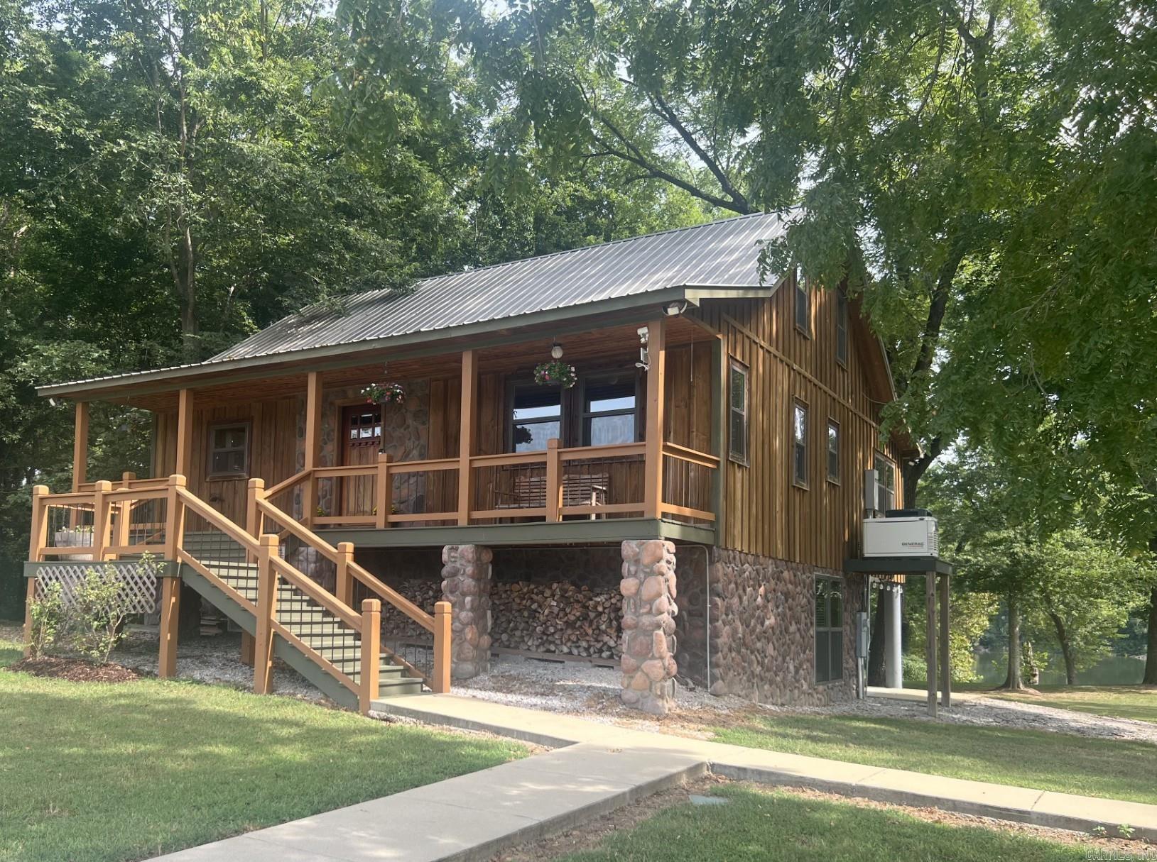 120 Yorktown  Locust Grove, AR