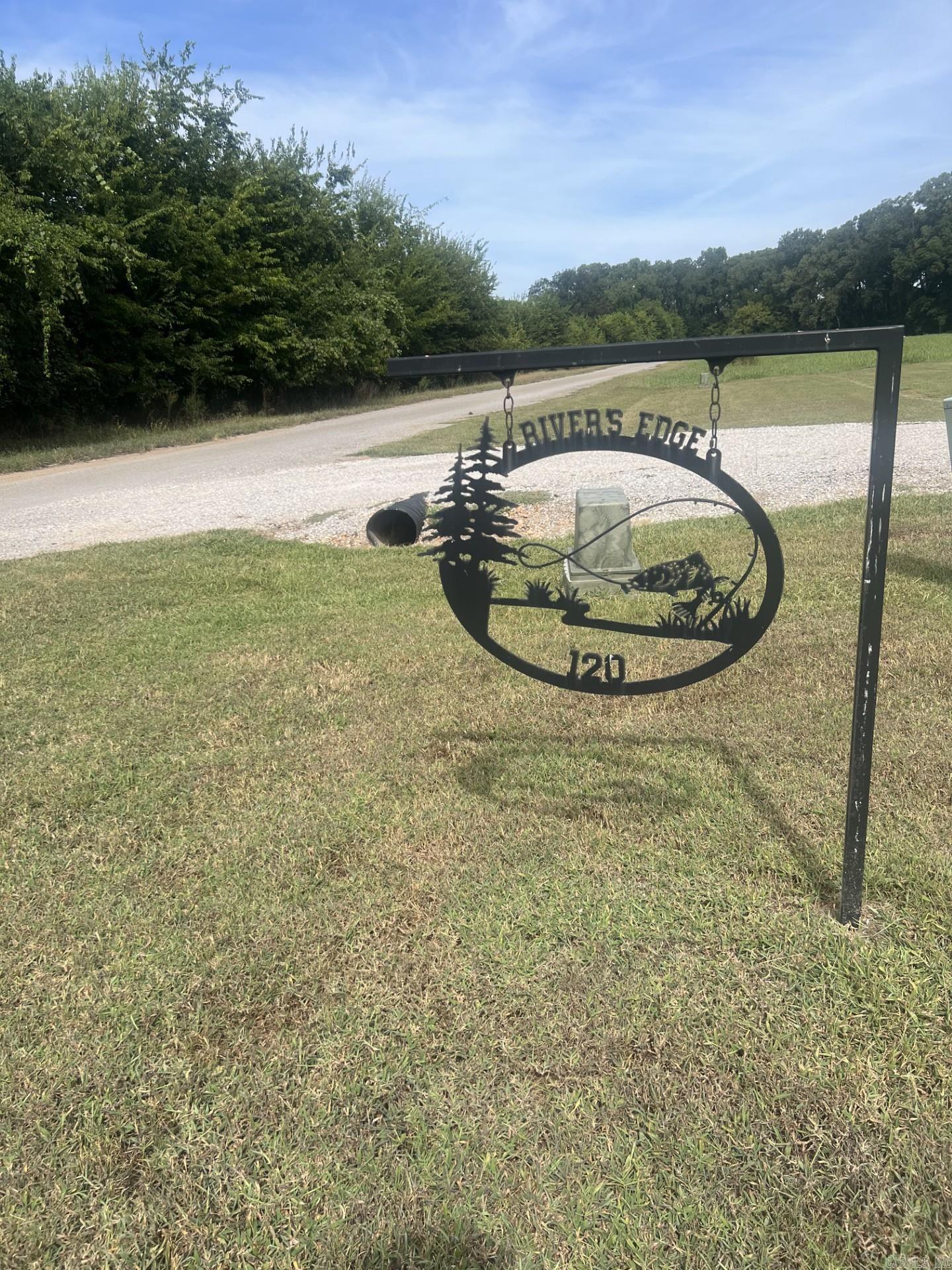 120 Yorktown  Locust Grove, AR