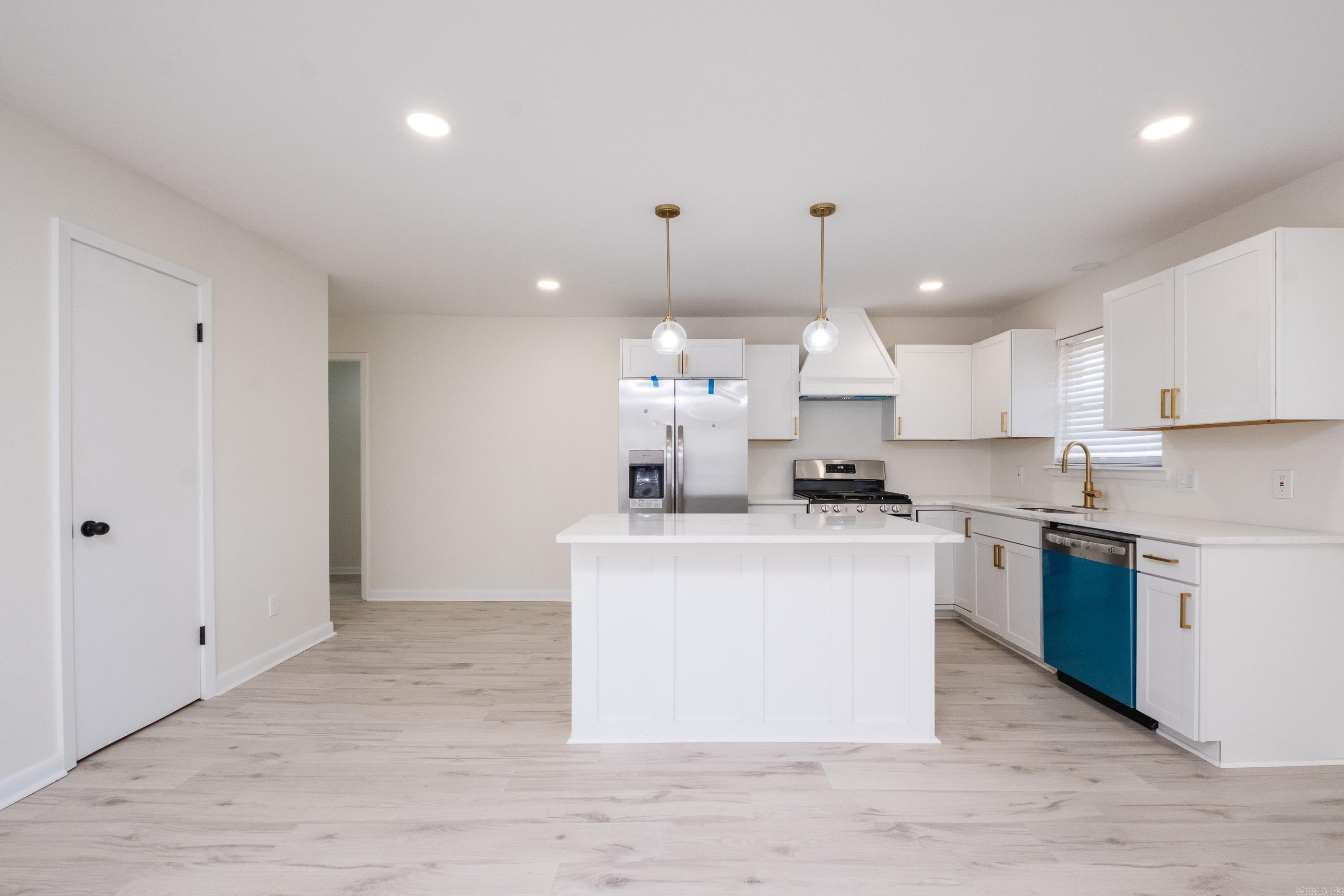 2215 Coors  North Little Rock, AR