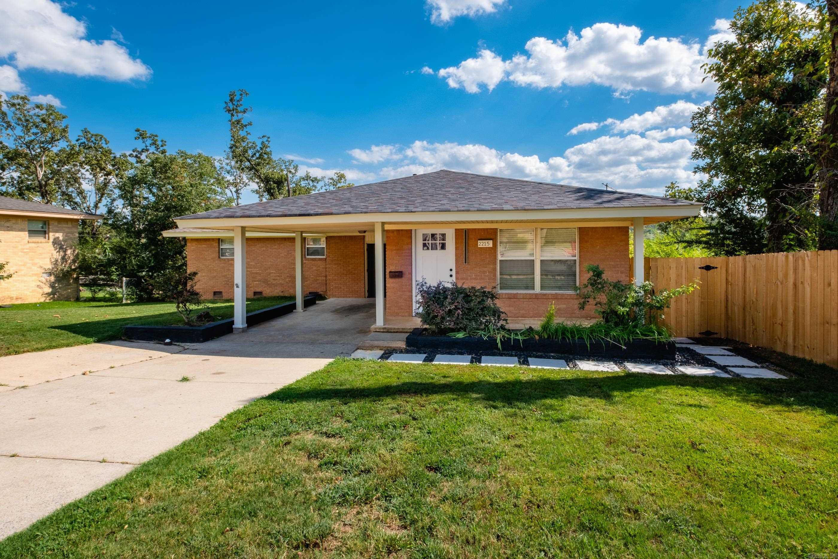 2215 Coors  North Little Rock, AR