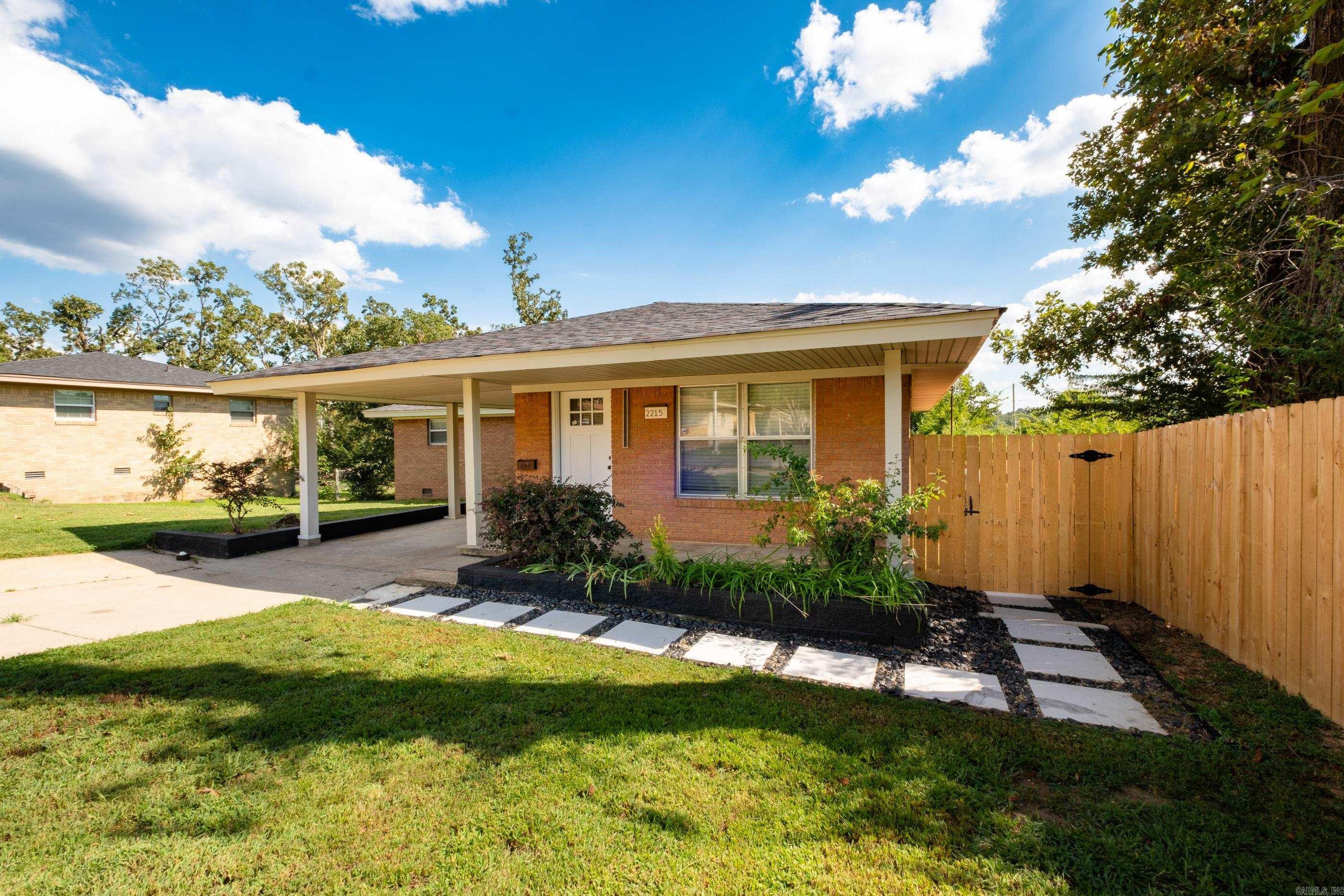 2215 Coors  North Little Rock, AR