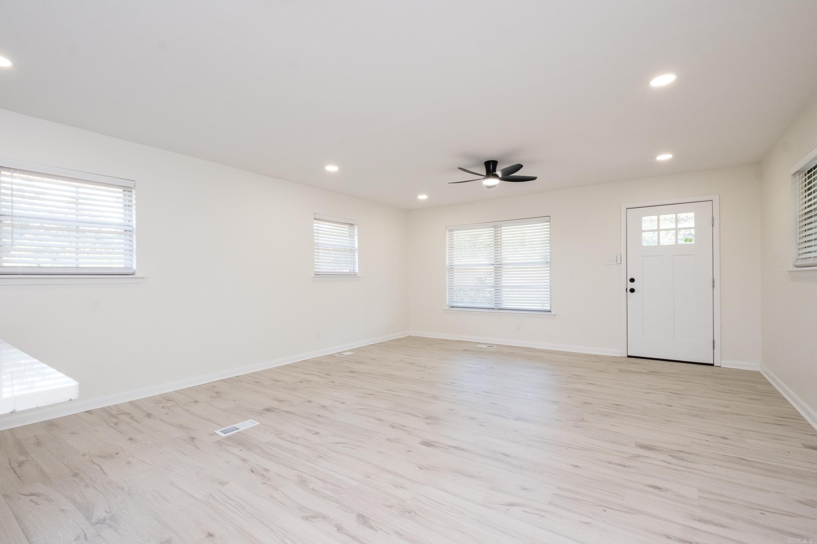 2215 Coors  North Little Rock, AR