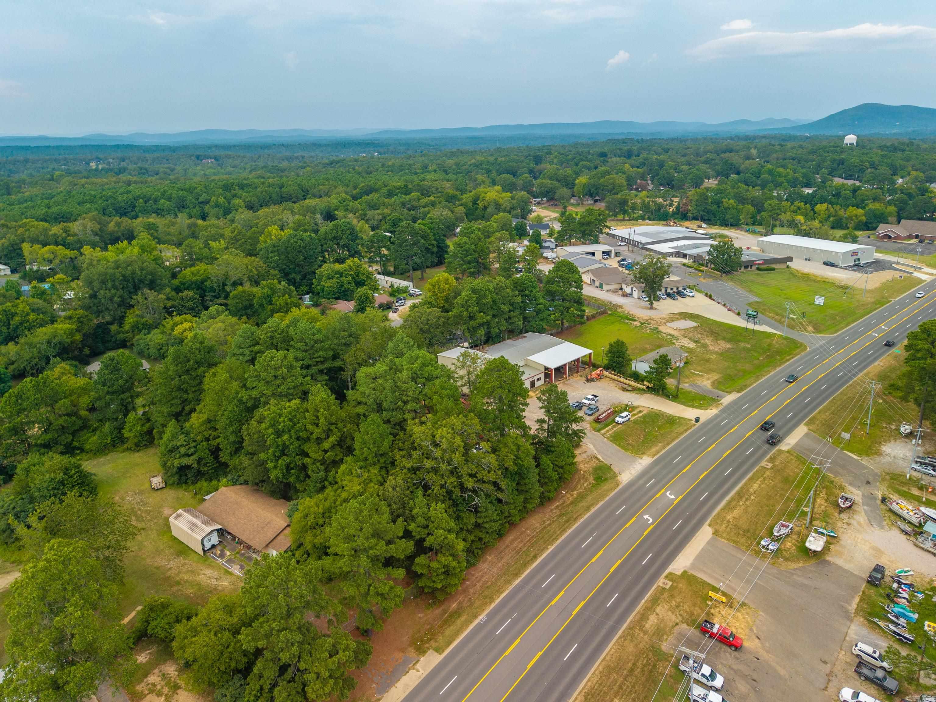 2426 Airport  Hot Springs, AR