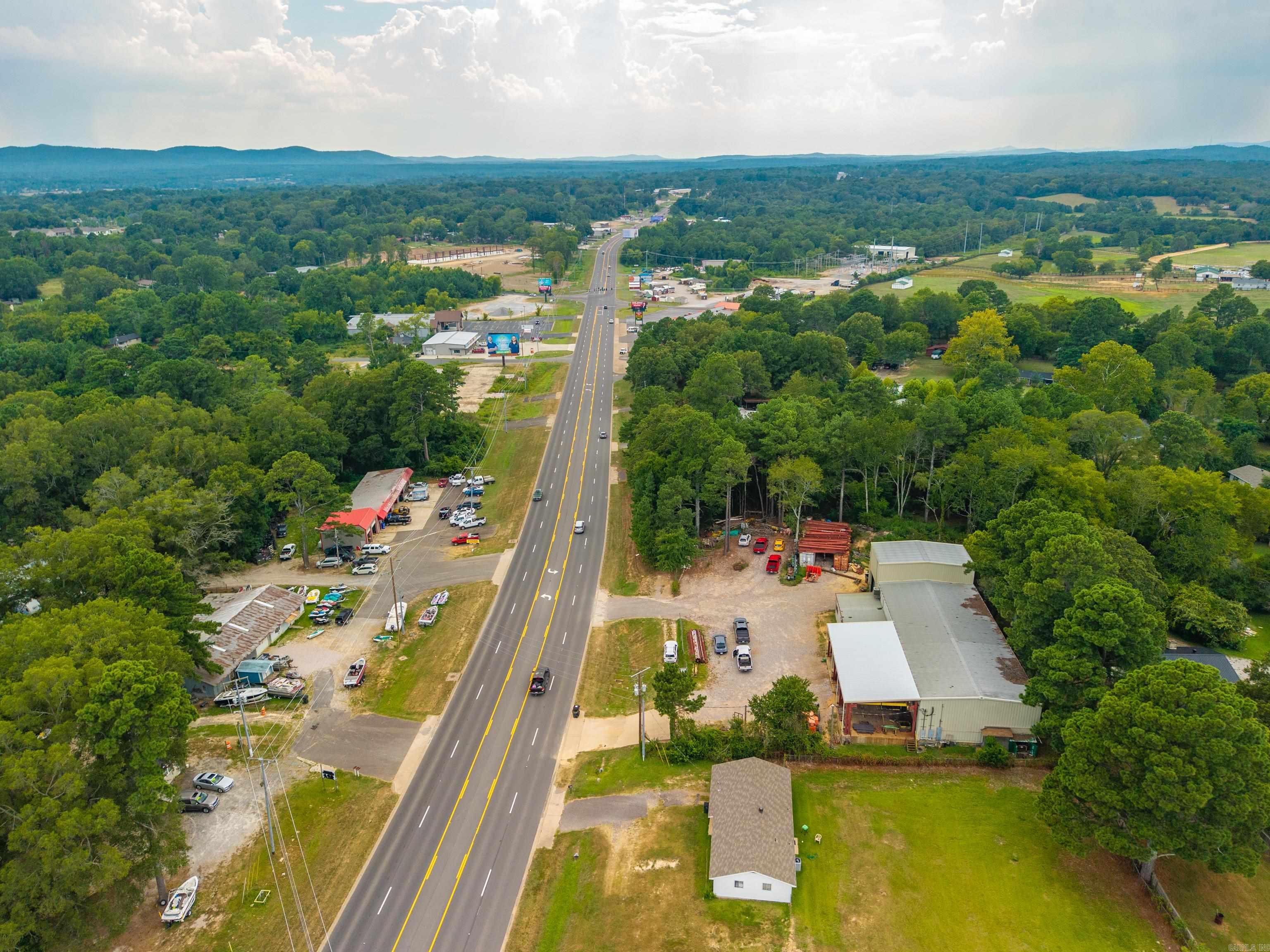 2426 Airport  Hot Springs, AR