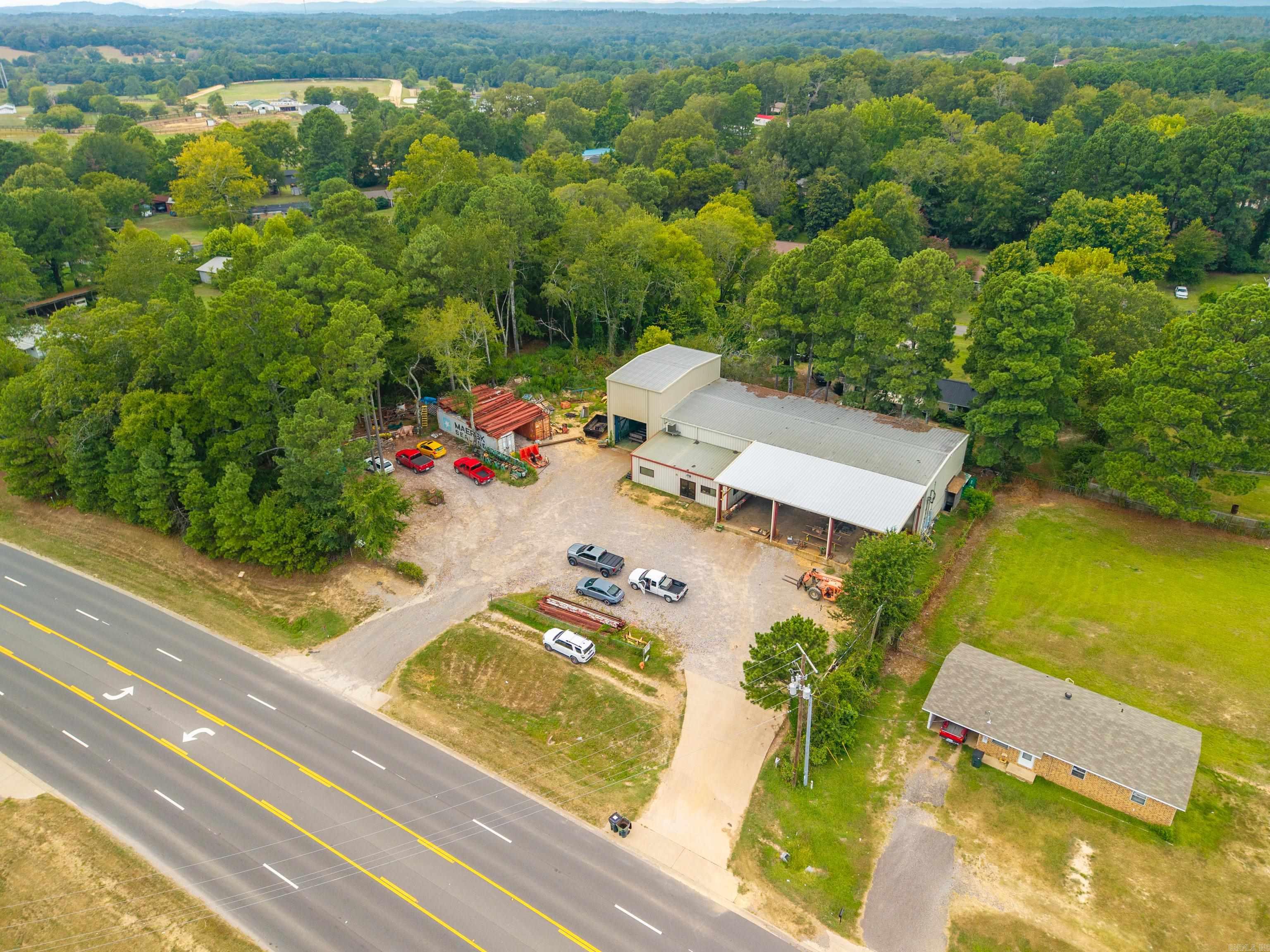2426 Airport  Hot Springs, AR