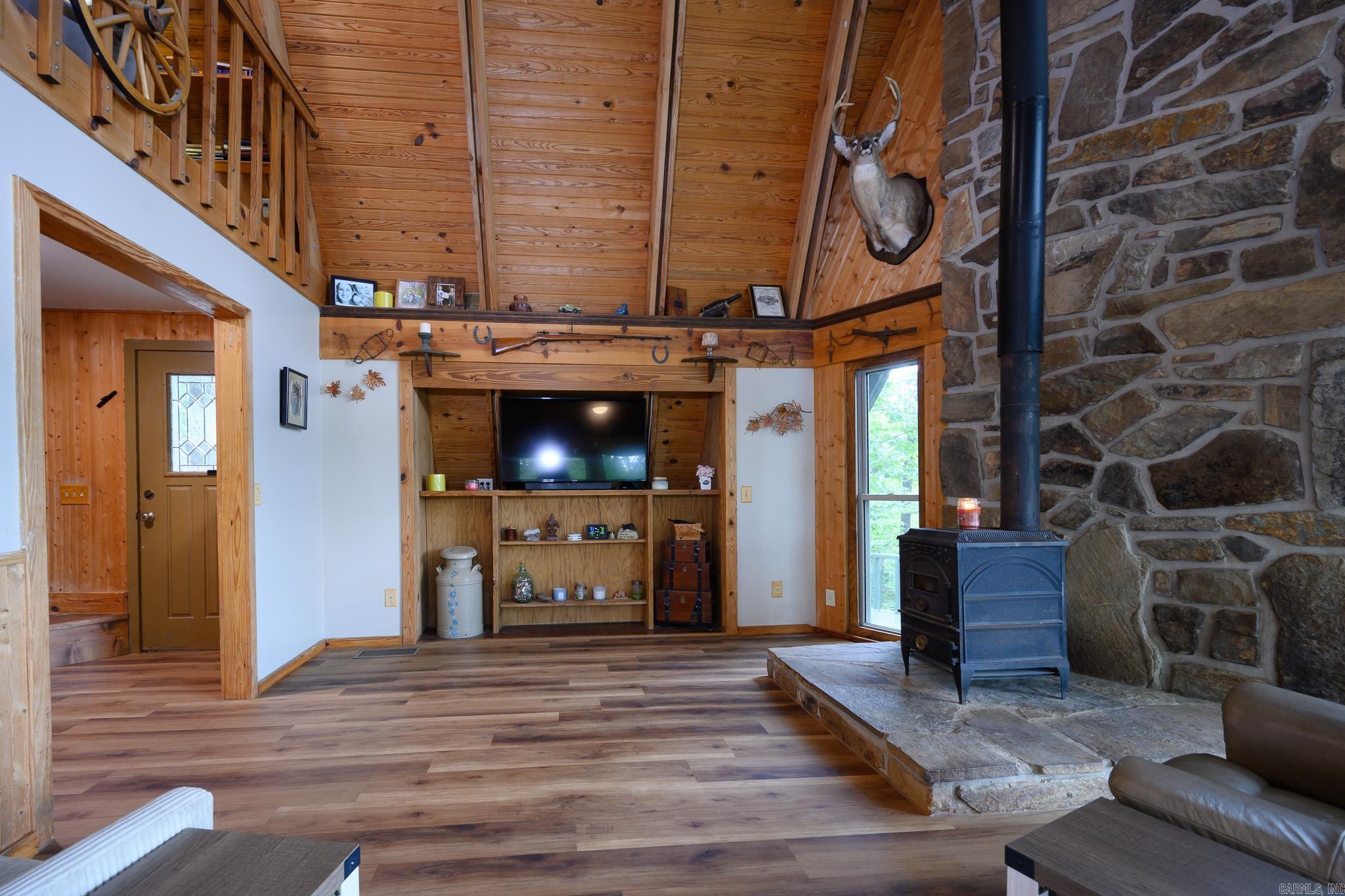 332 Polk Road 123  Mena, AR