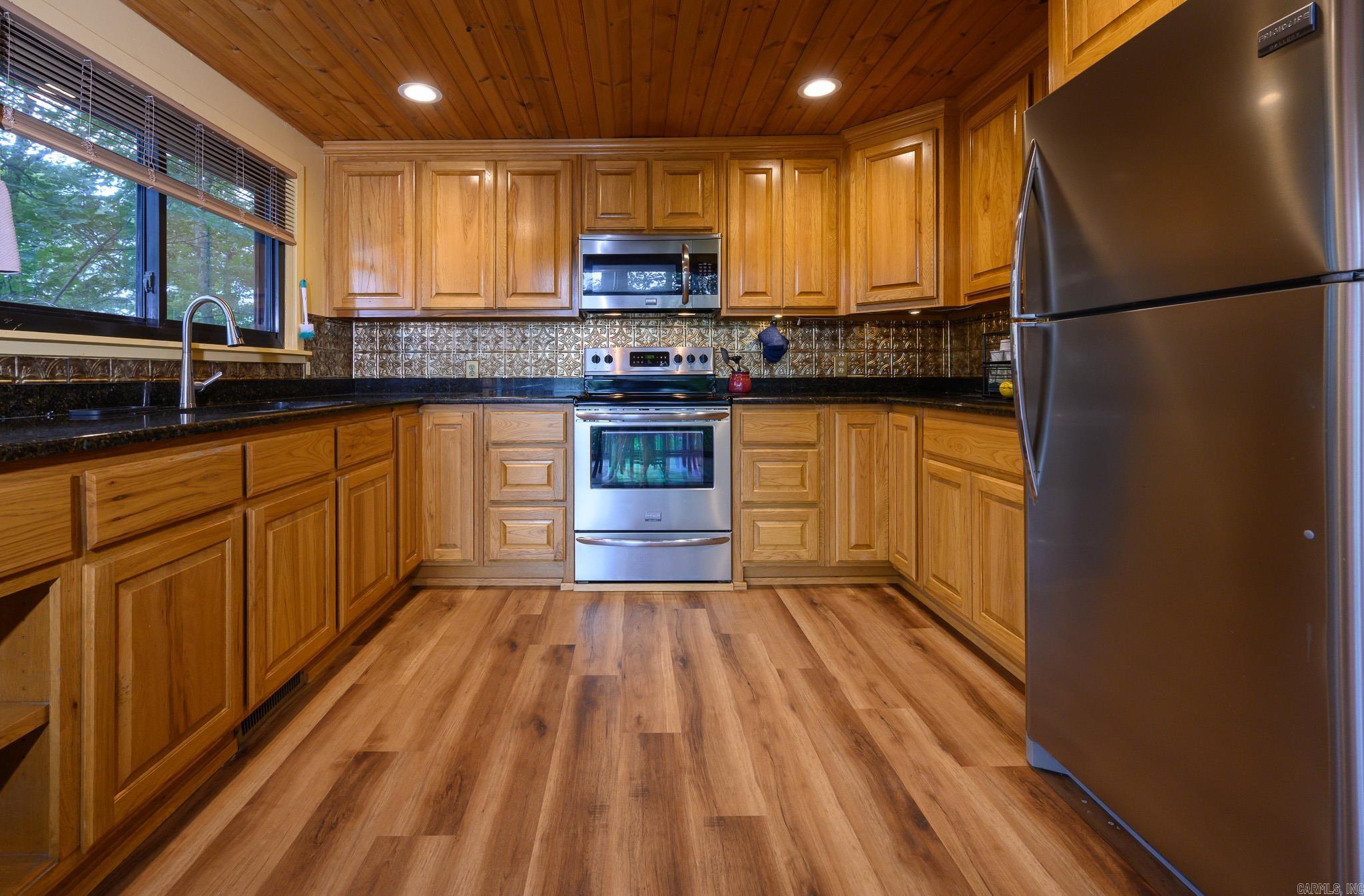 332 Polk Road 123  Mena, AR