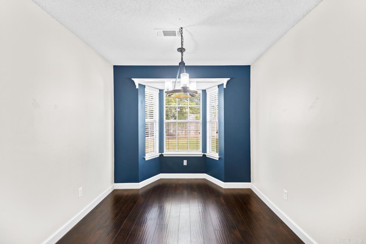 10 Meadow Ridge  Maumelle, AR