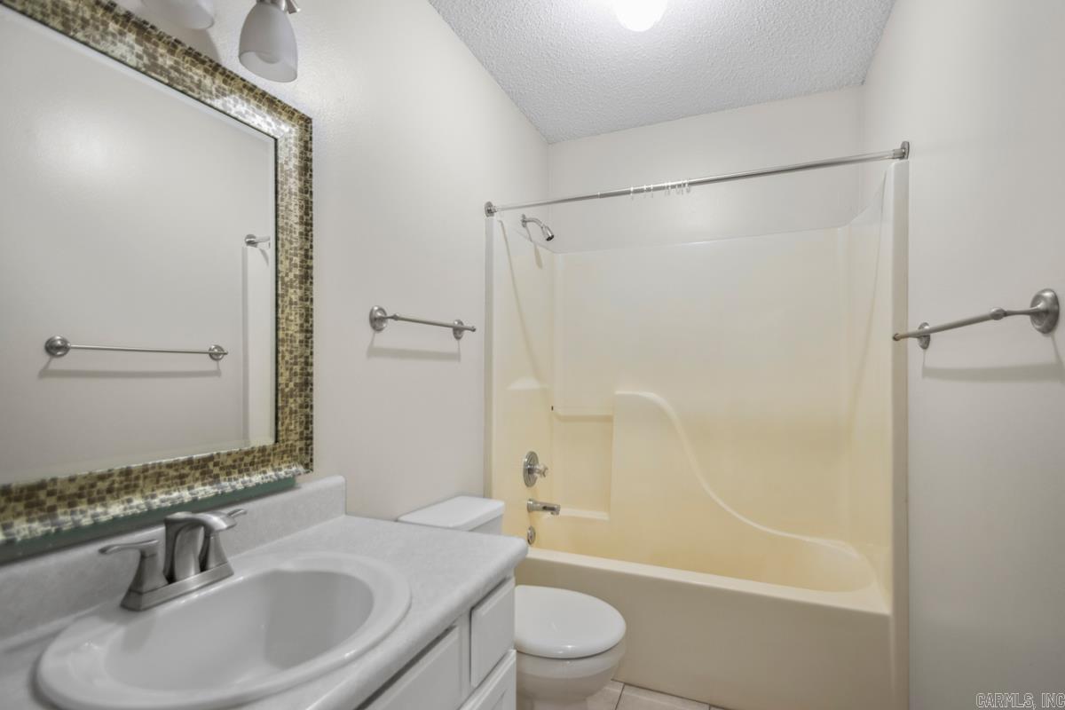 10 Meadow Ridge  Maumelle, AR