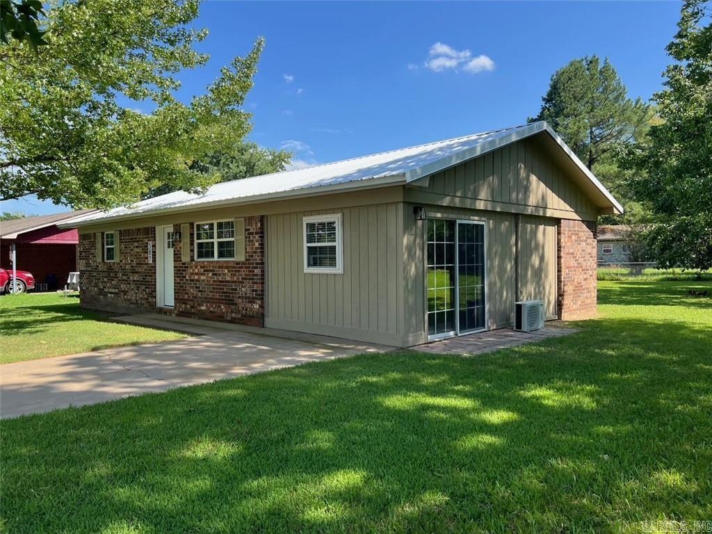 507 N 35th Street  Ozark, AR