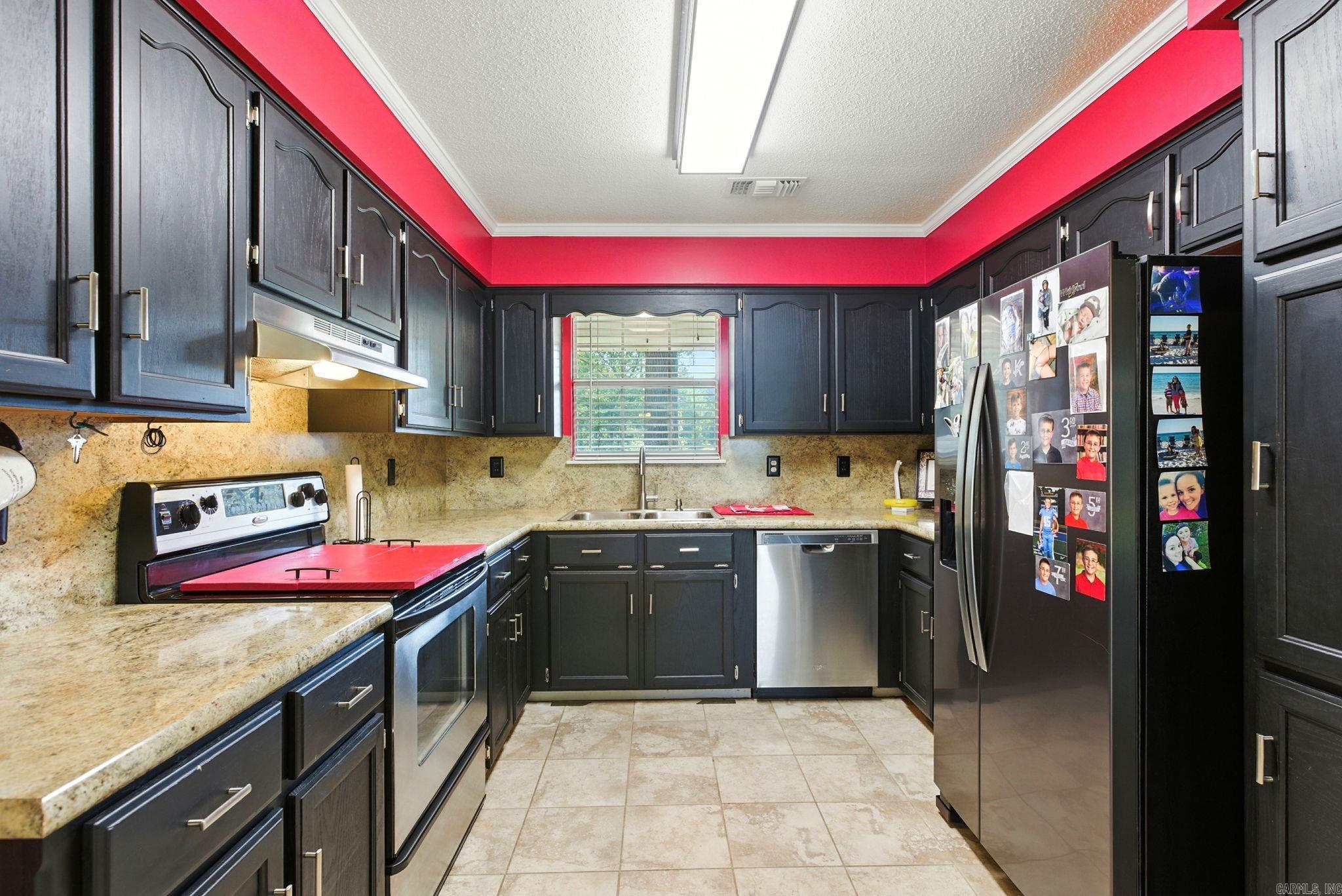 19101 Oaklawn  Little Rock, AR