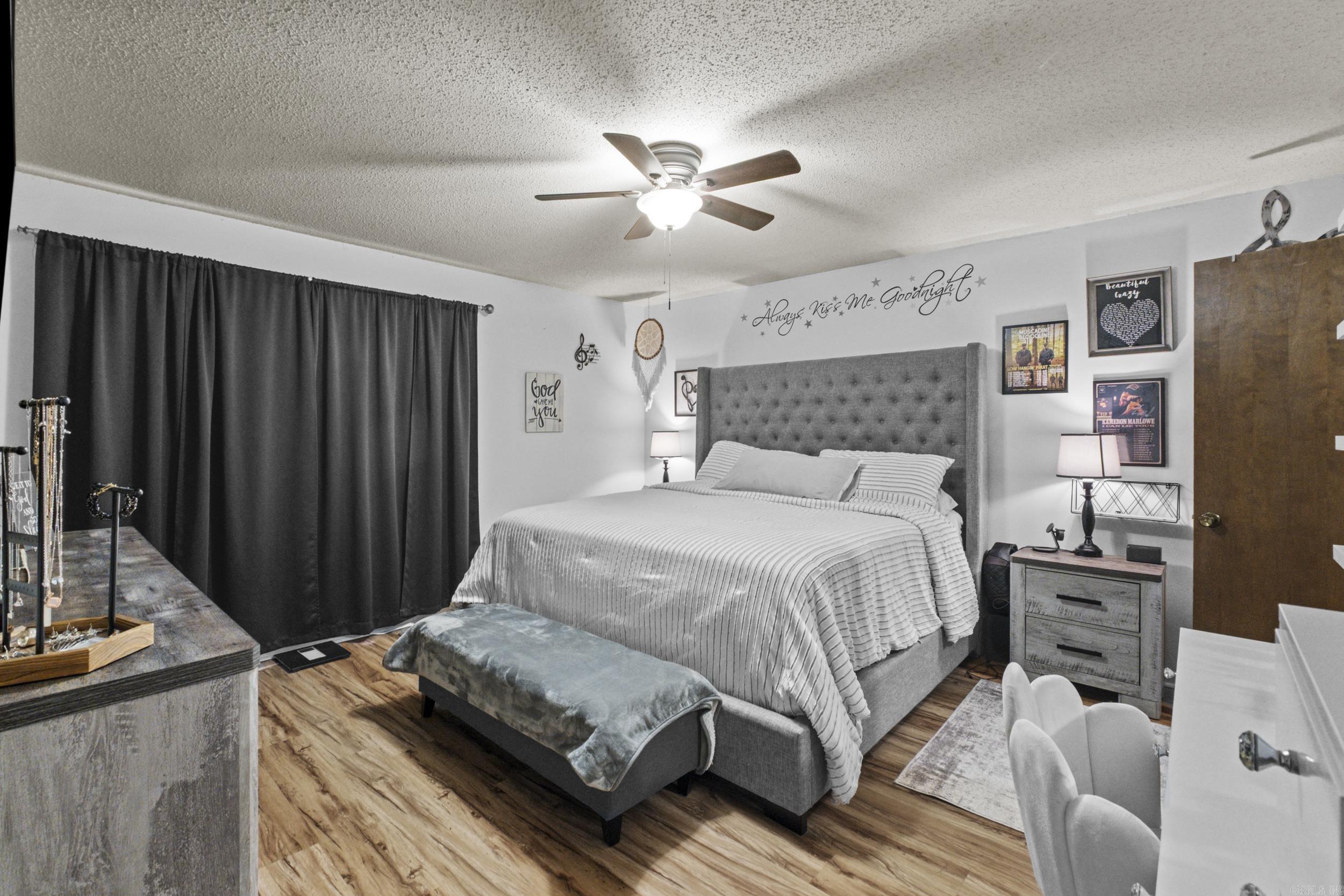 704 Autumnbrook  Sherwood, AR