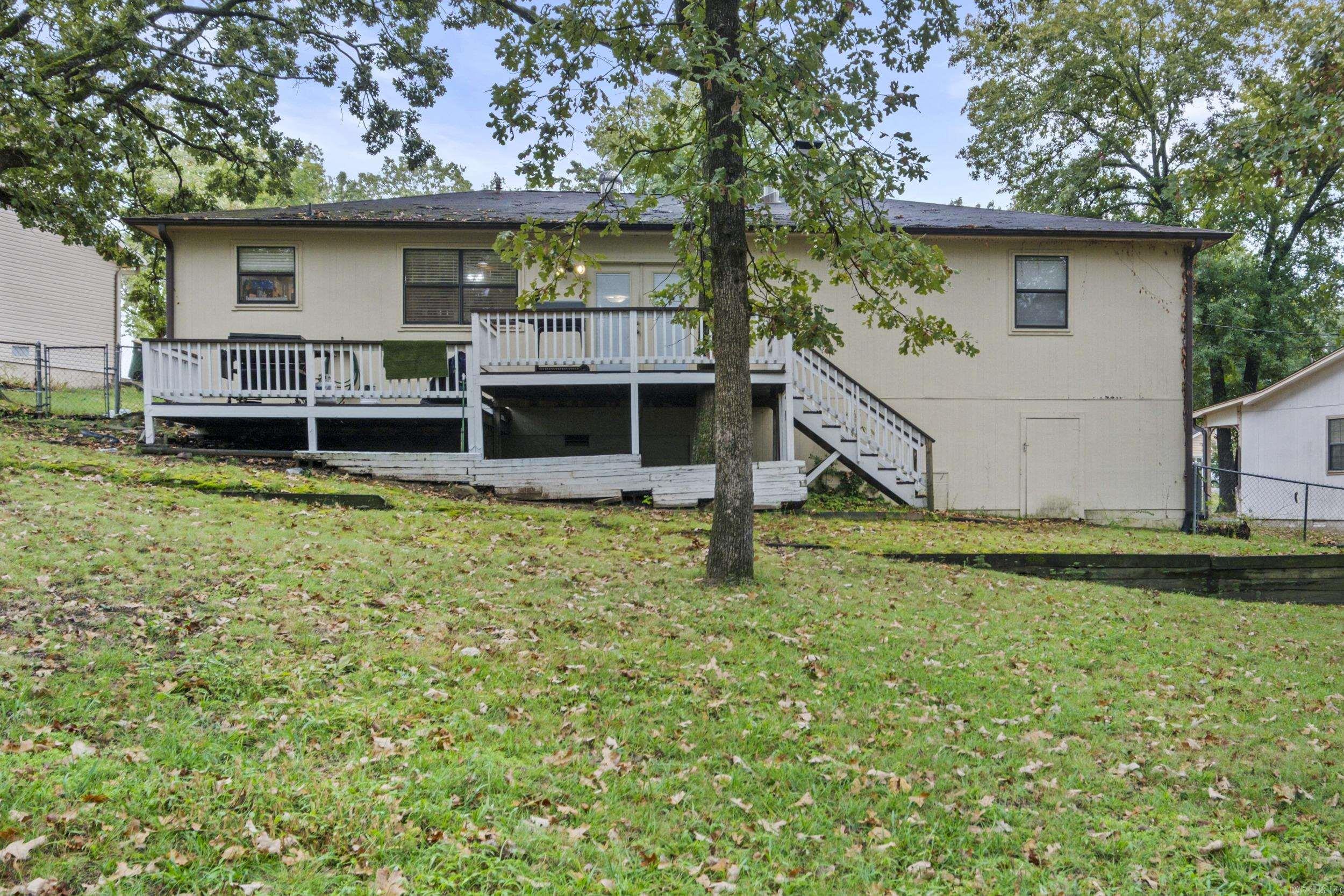 704 Autumnbrook  Sherwood, AR