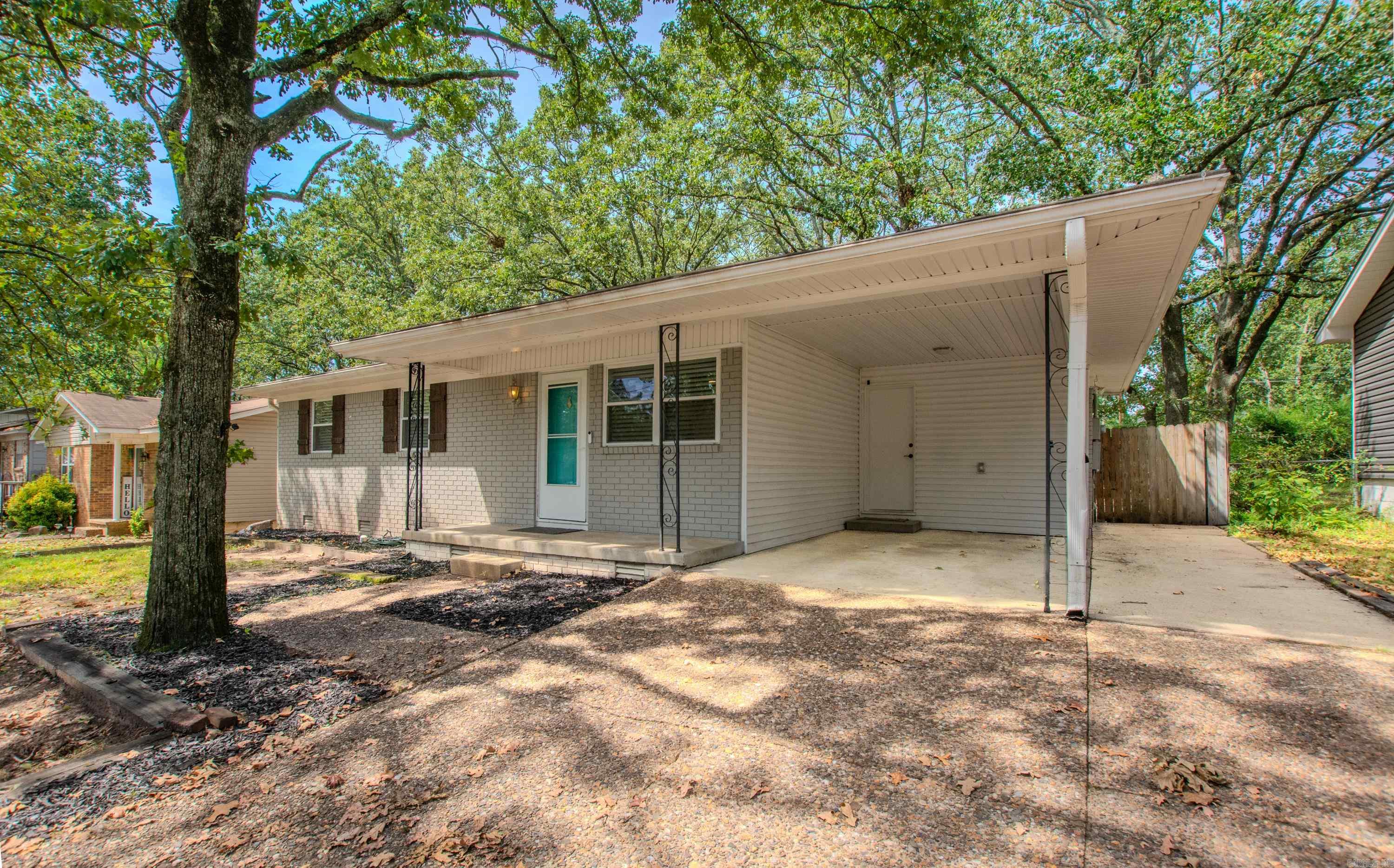 9011 Merrymen Rd  Sherwood, AR