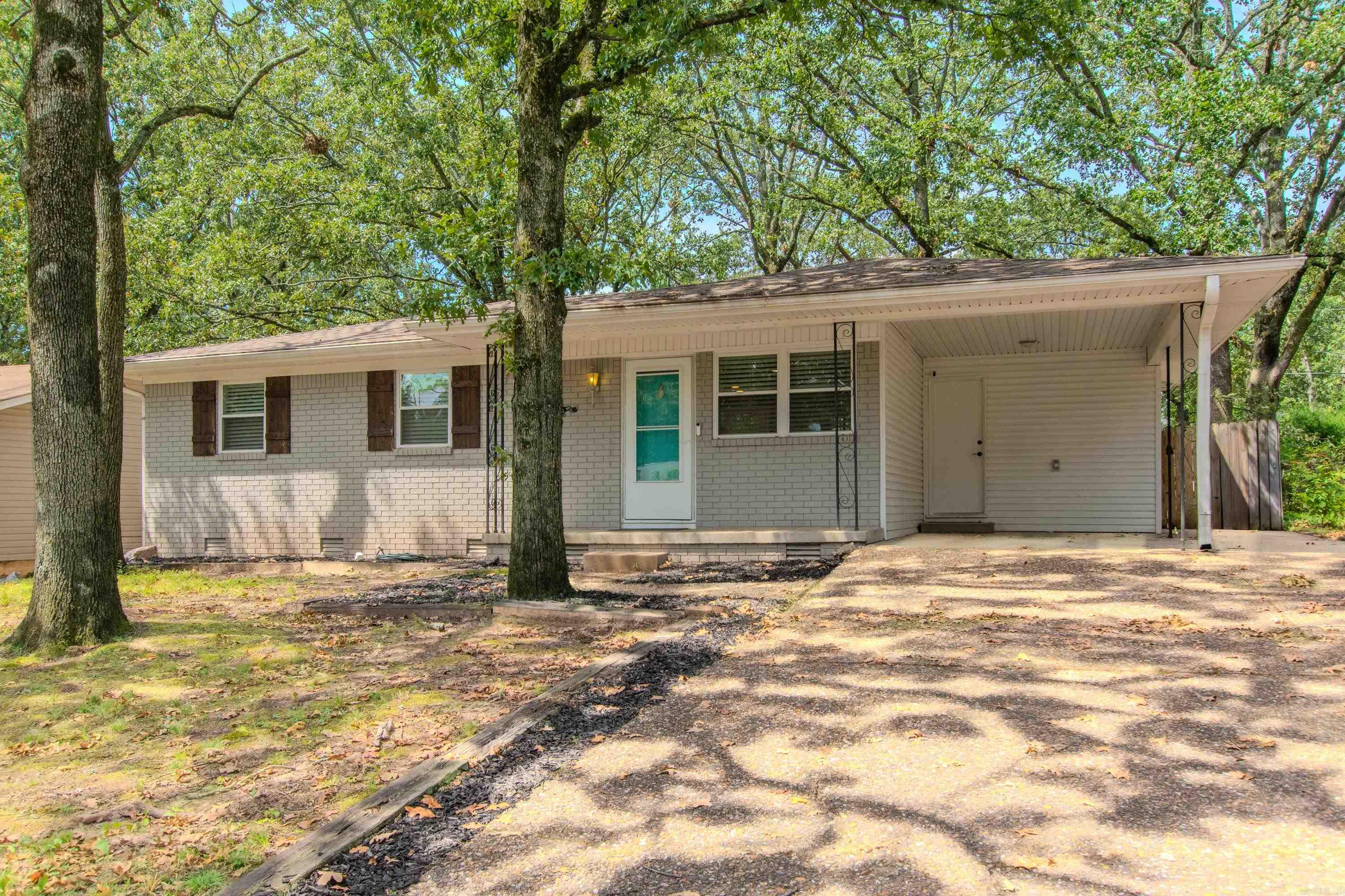 9011 Merrymen Rd  Sherwood, AR