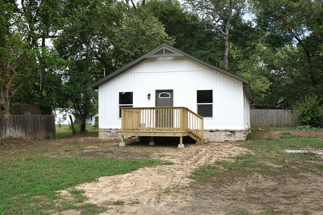 203 E Church  Plumerville, AR