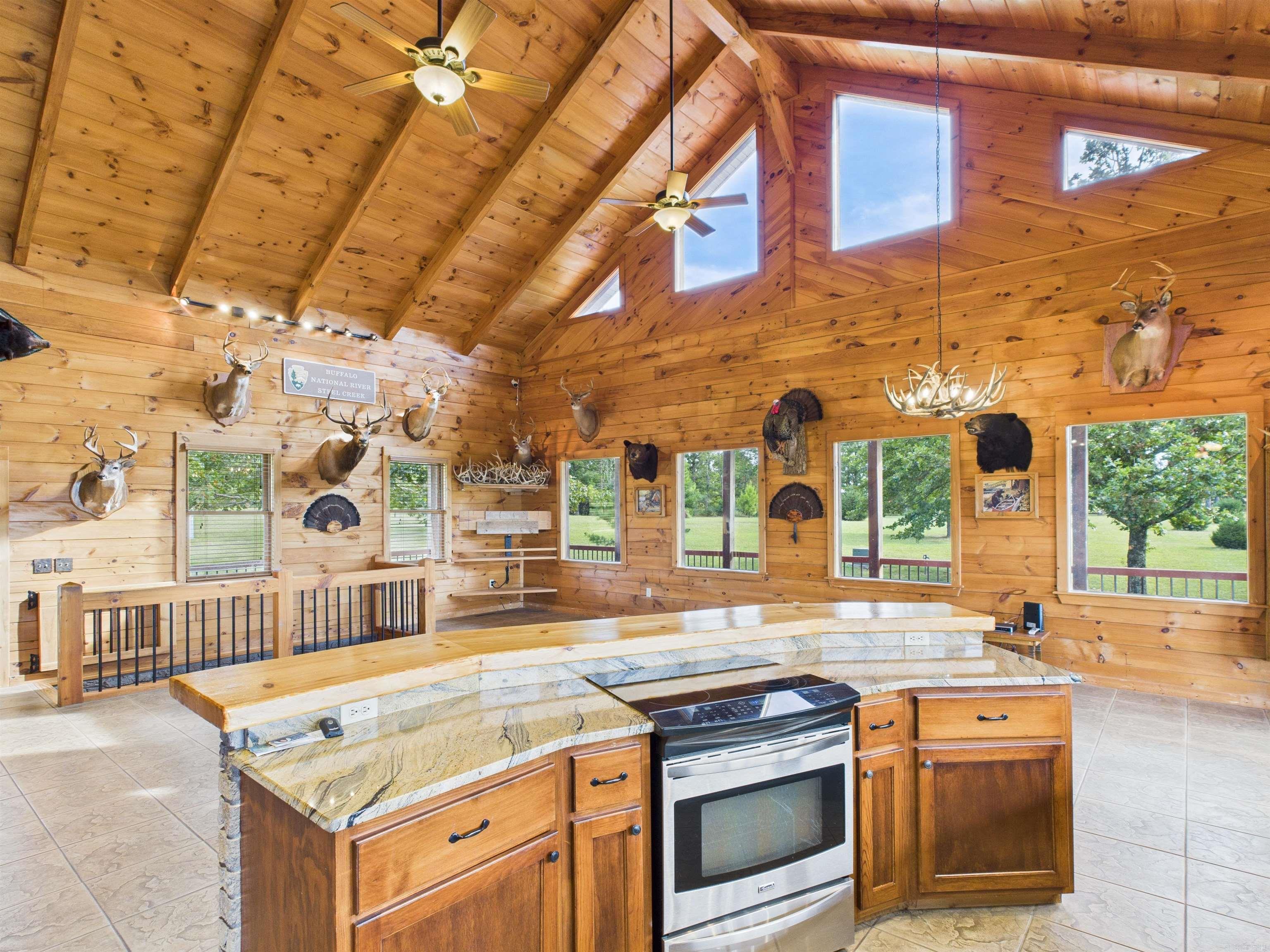 9178 Deer  Harrison, AR