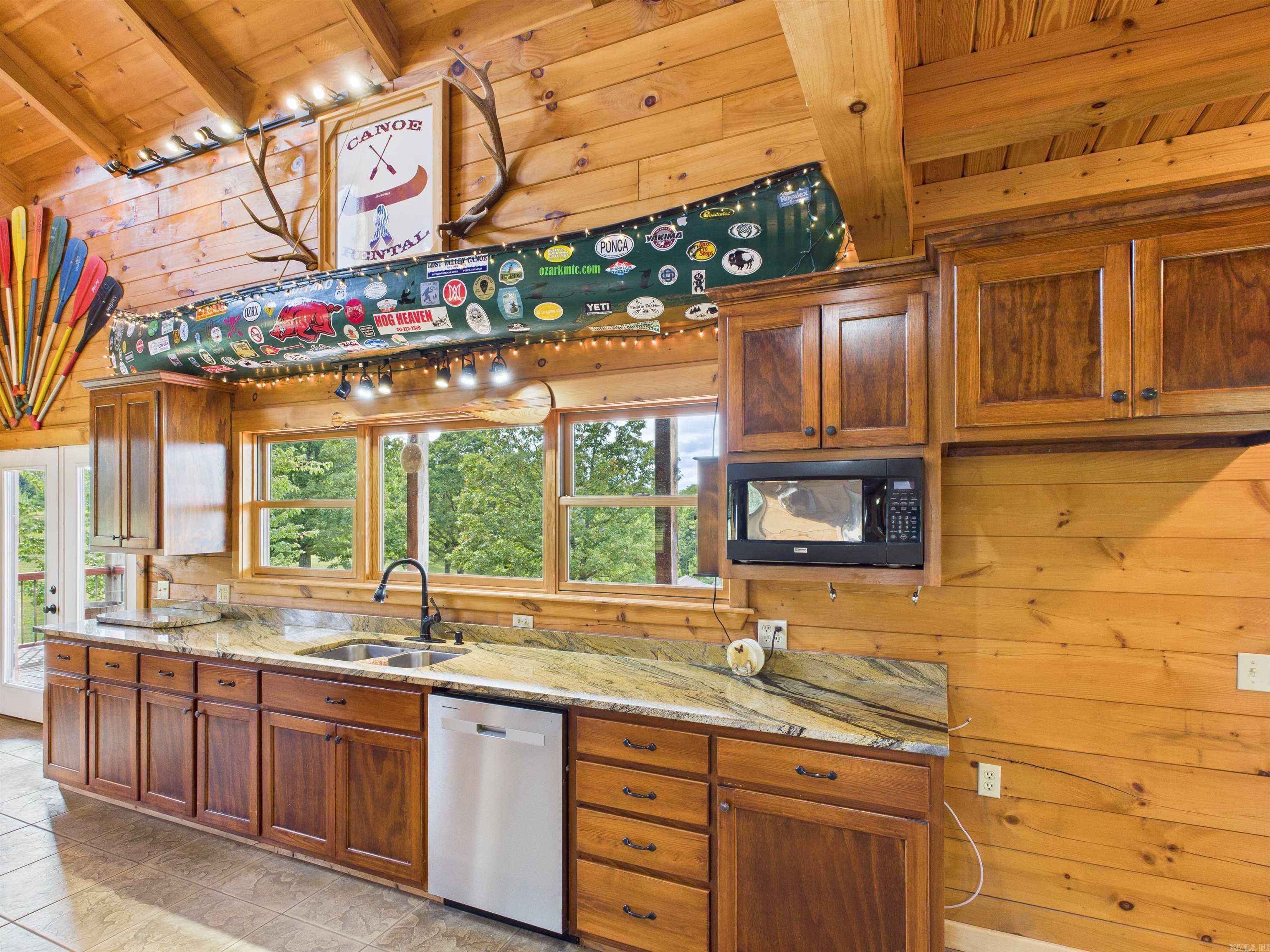 9178 Deer  Harrison, AR