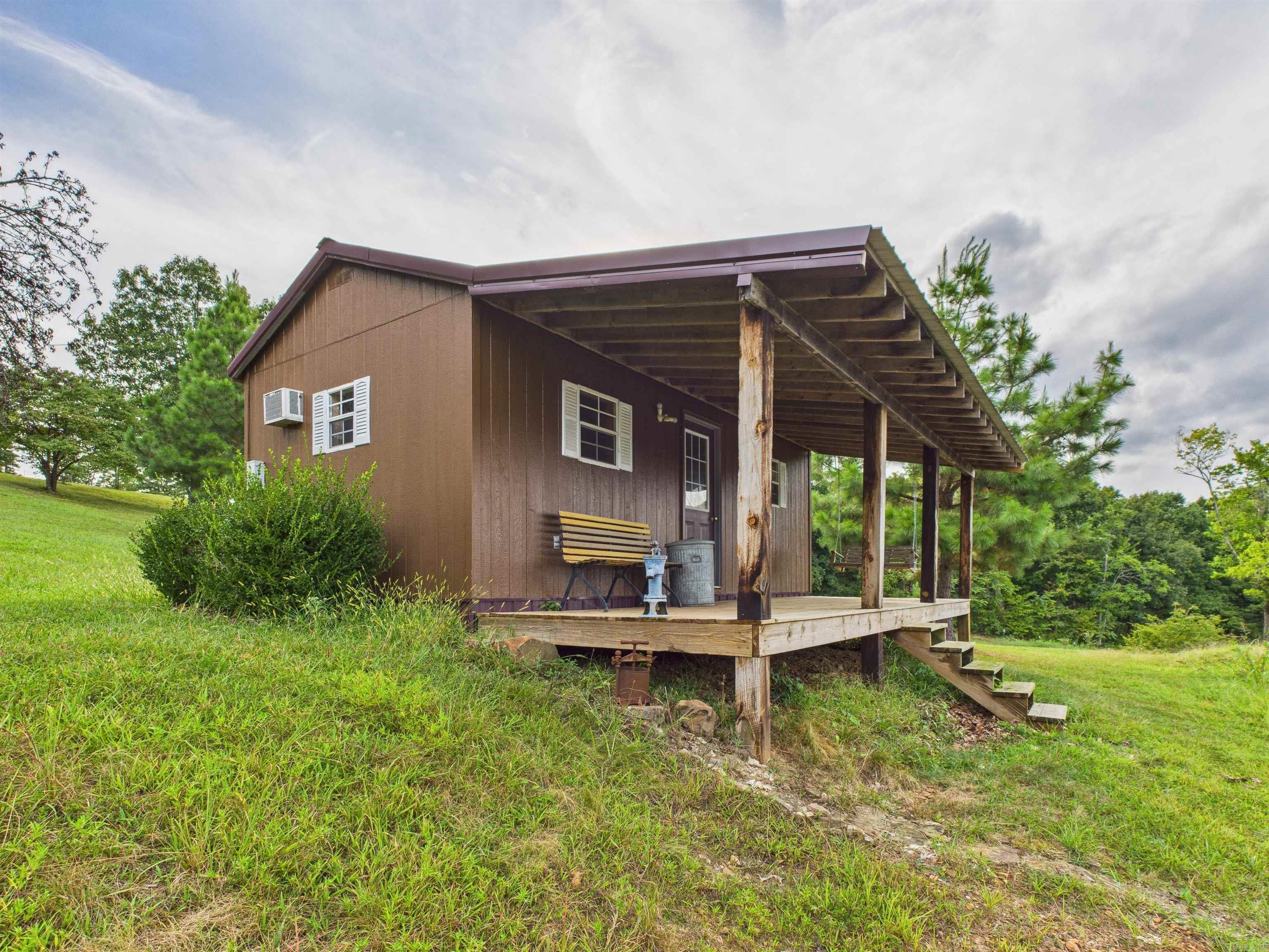 9178 Deer  Harrison, AR