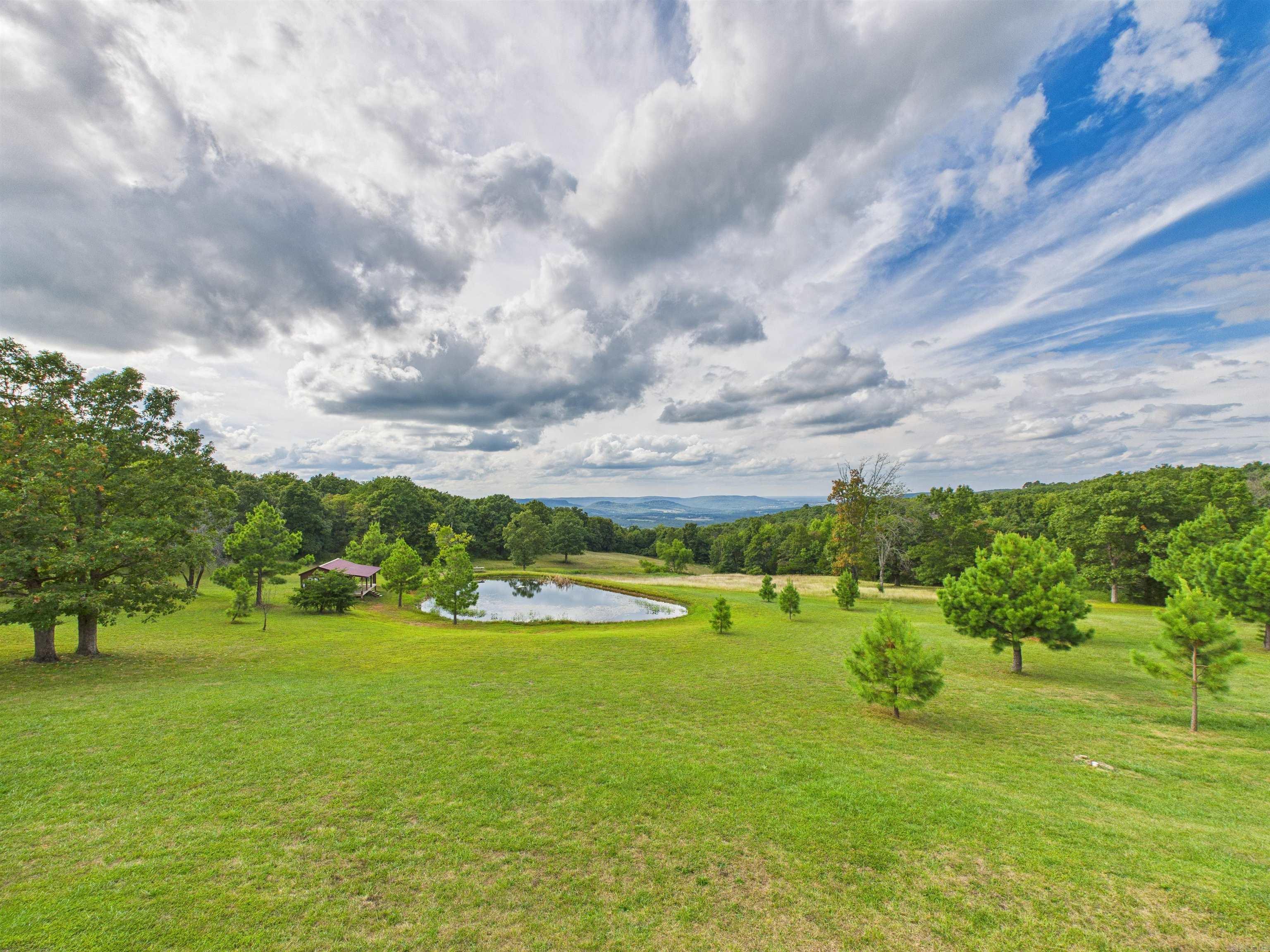 9178 Deer  Harrison, AR
