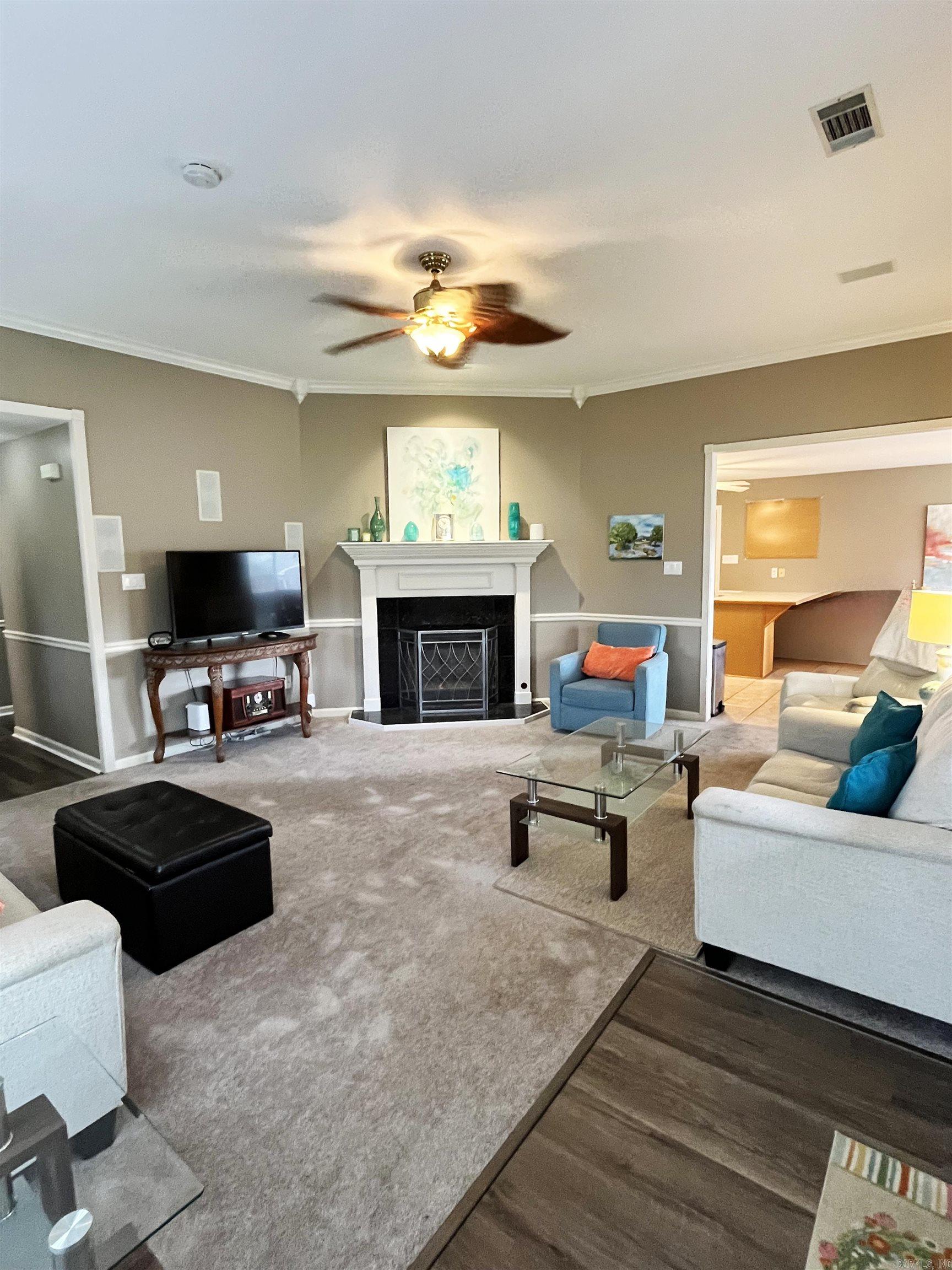 1 Zircon  Maumelle, AR