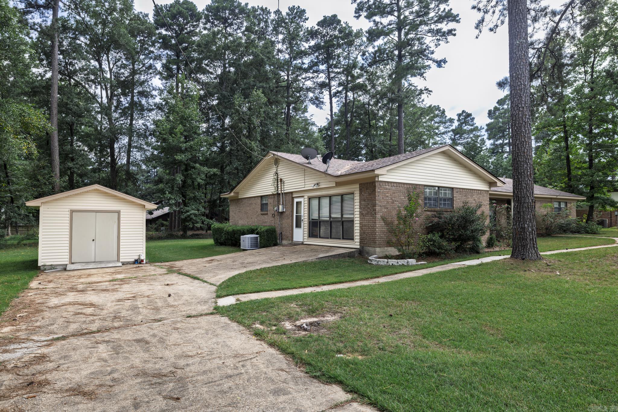 907 Tanglewood  Hope, AR