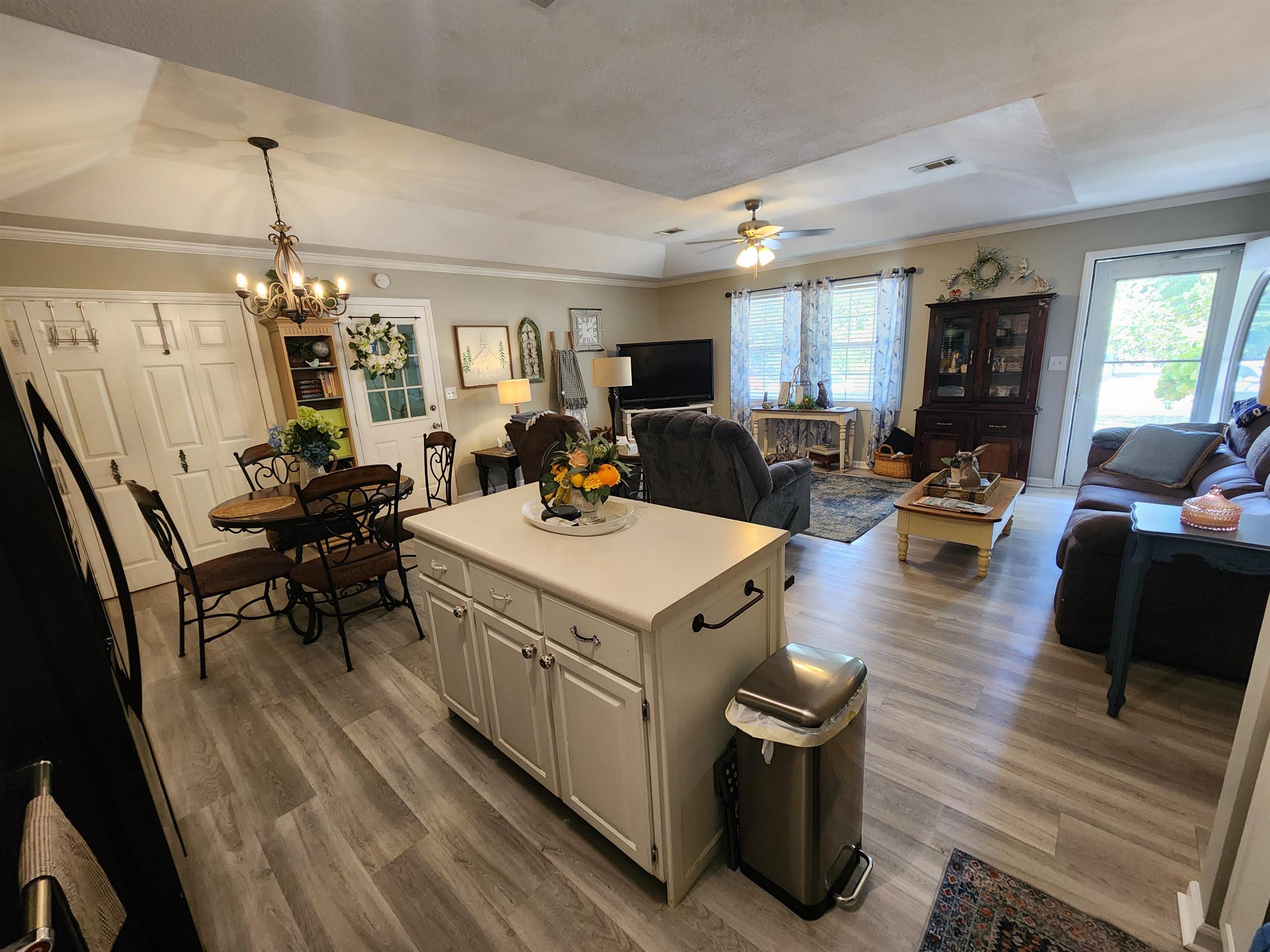 5 Miccosukee  Cherokee Village, AR