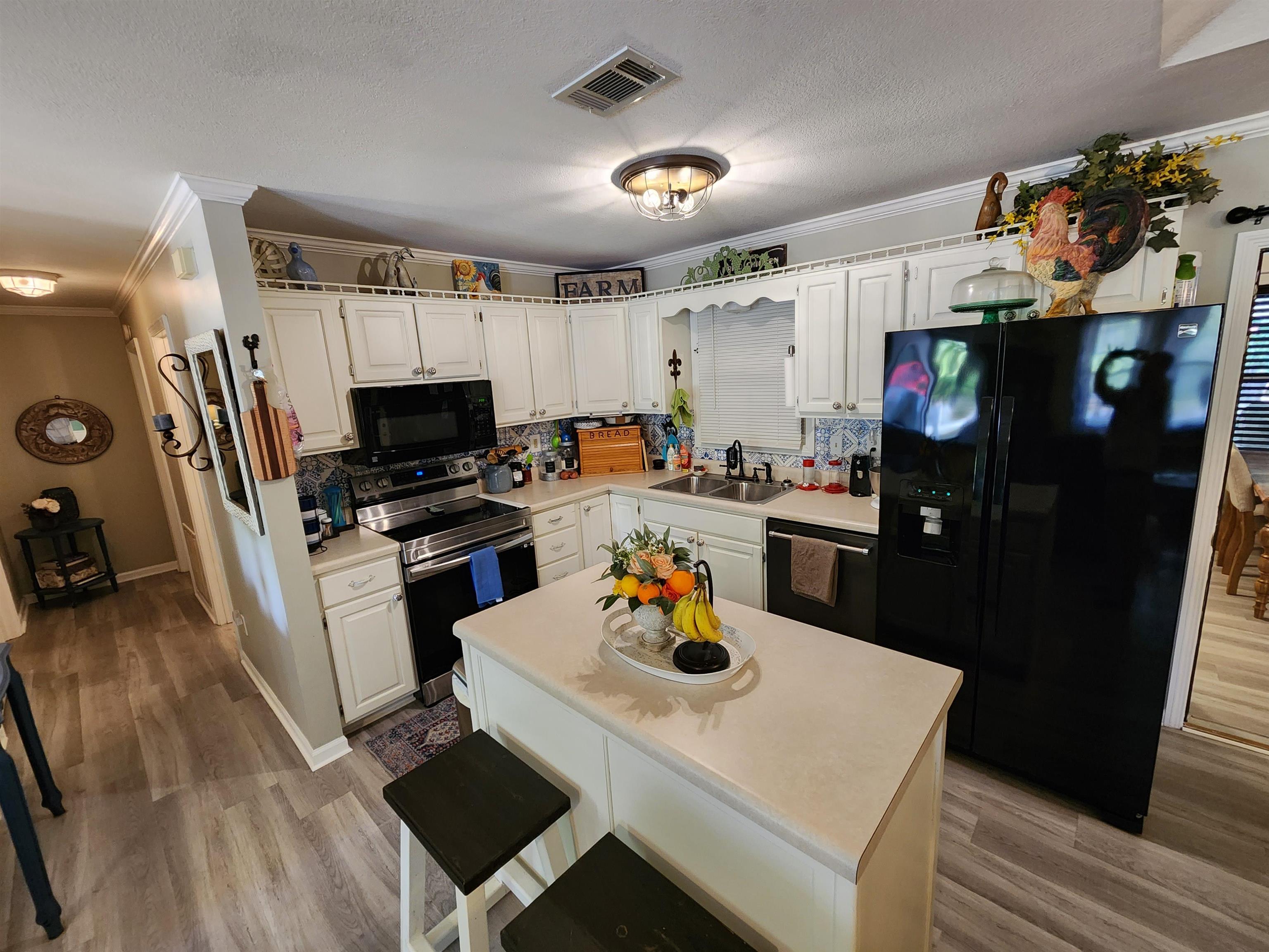 5 Miccosukee  Cherokee Village, AR