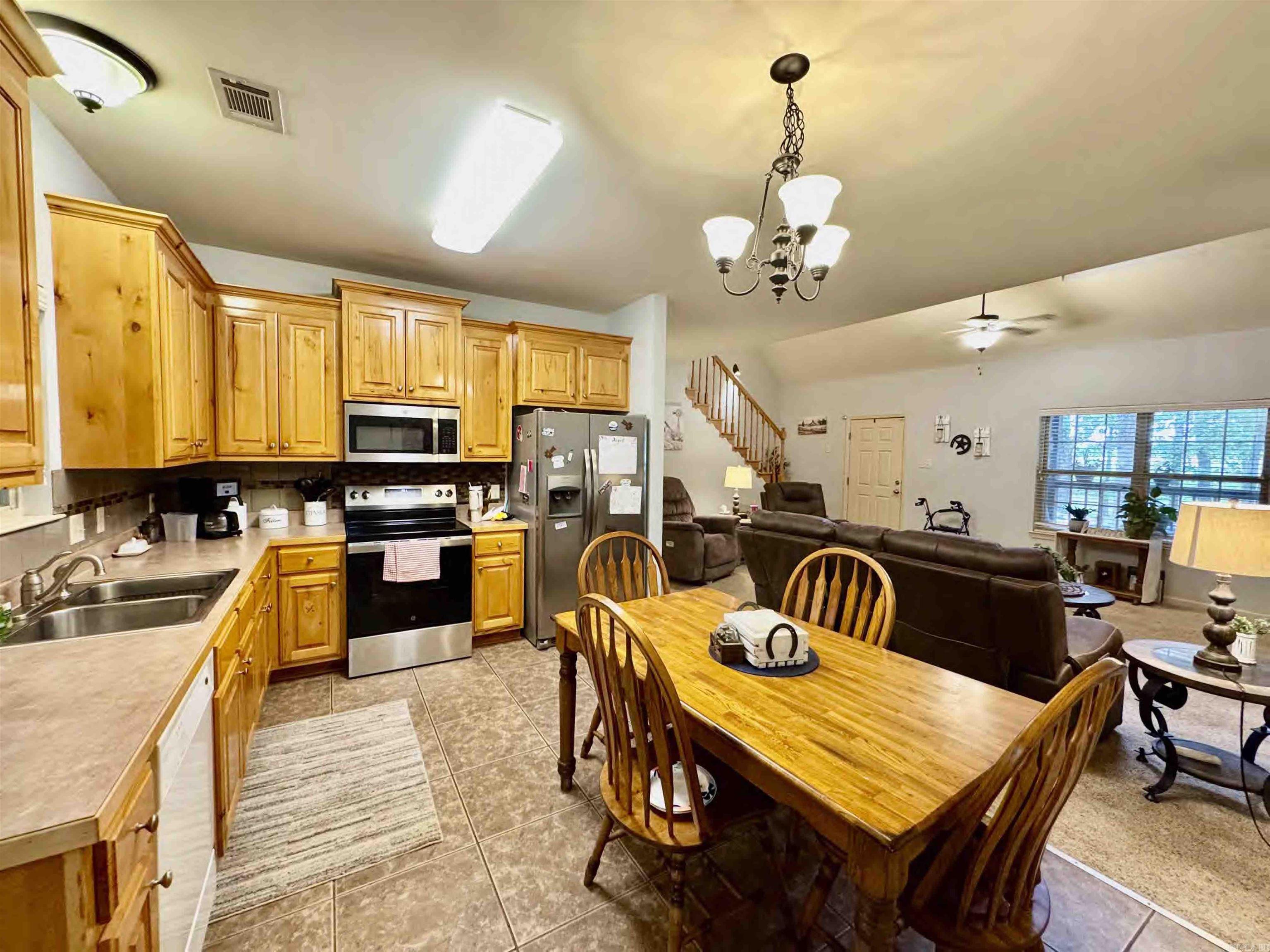 20 Wilson  Greenbrier, AR