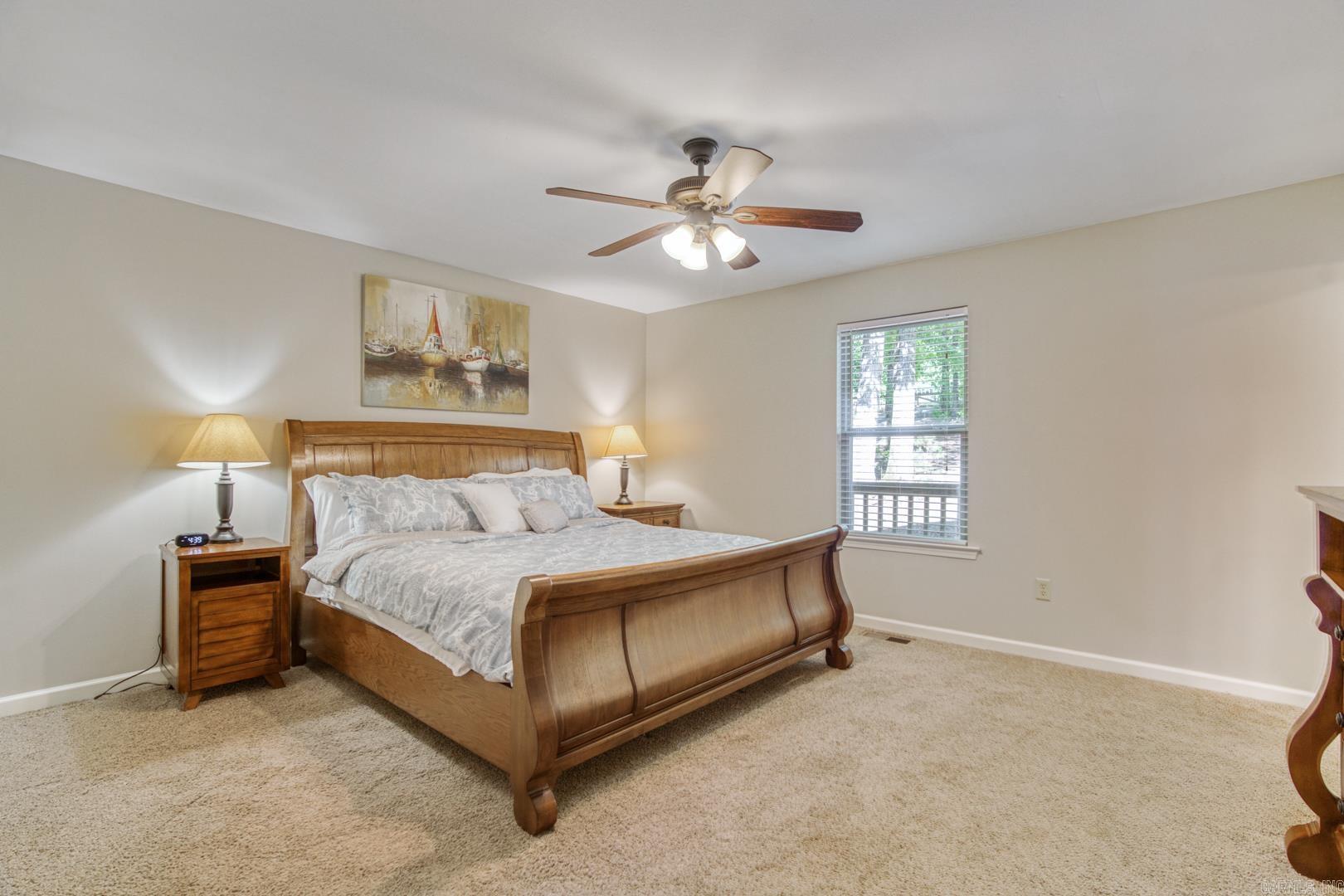 175 Sylvan  Greers Ferry, AR