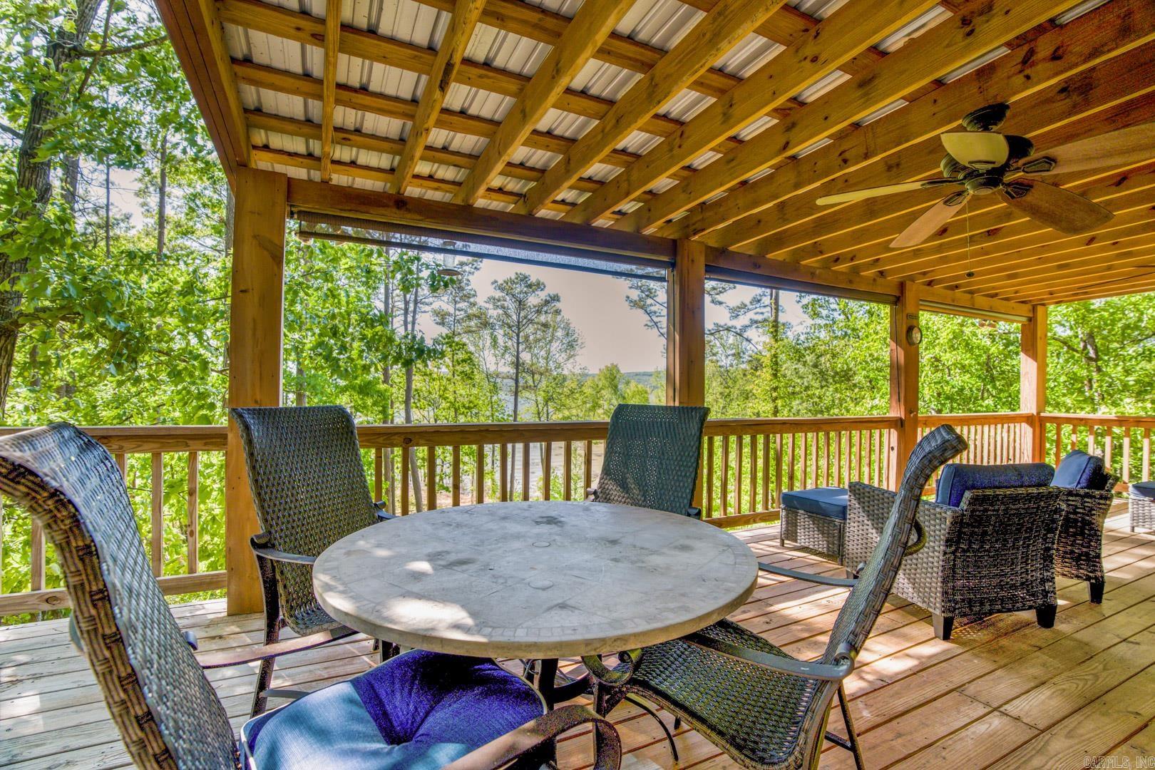 175 Sylvan  Greers Ferry, AR