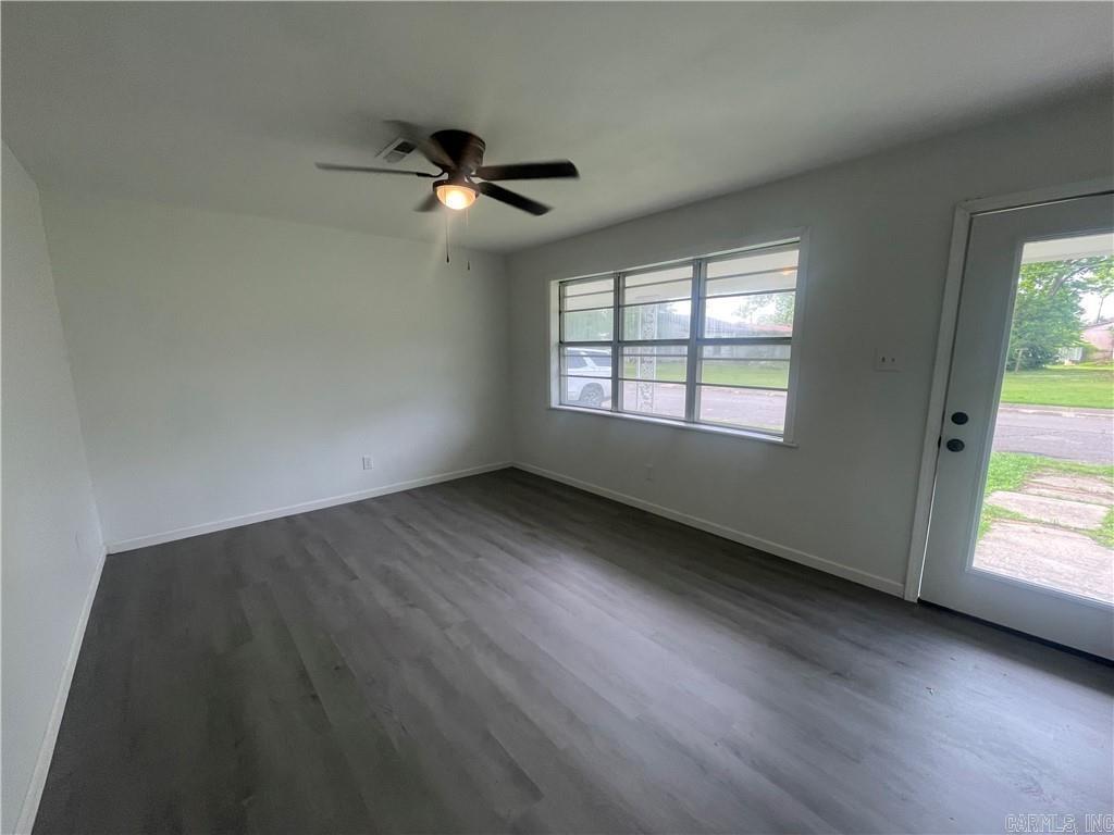 401 Walnut  Clarksville, AR