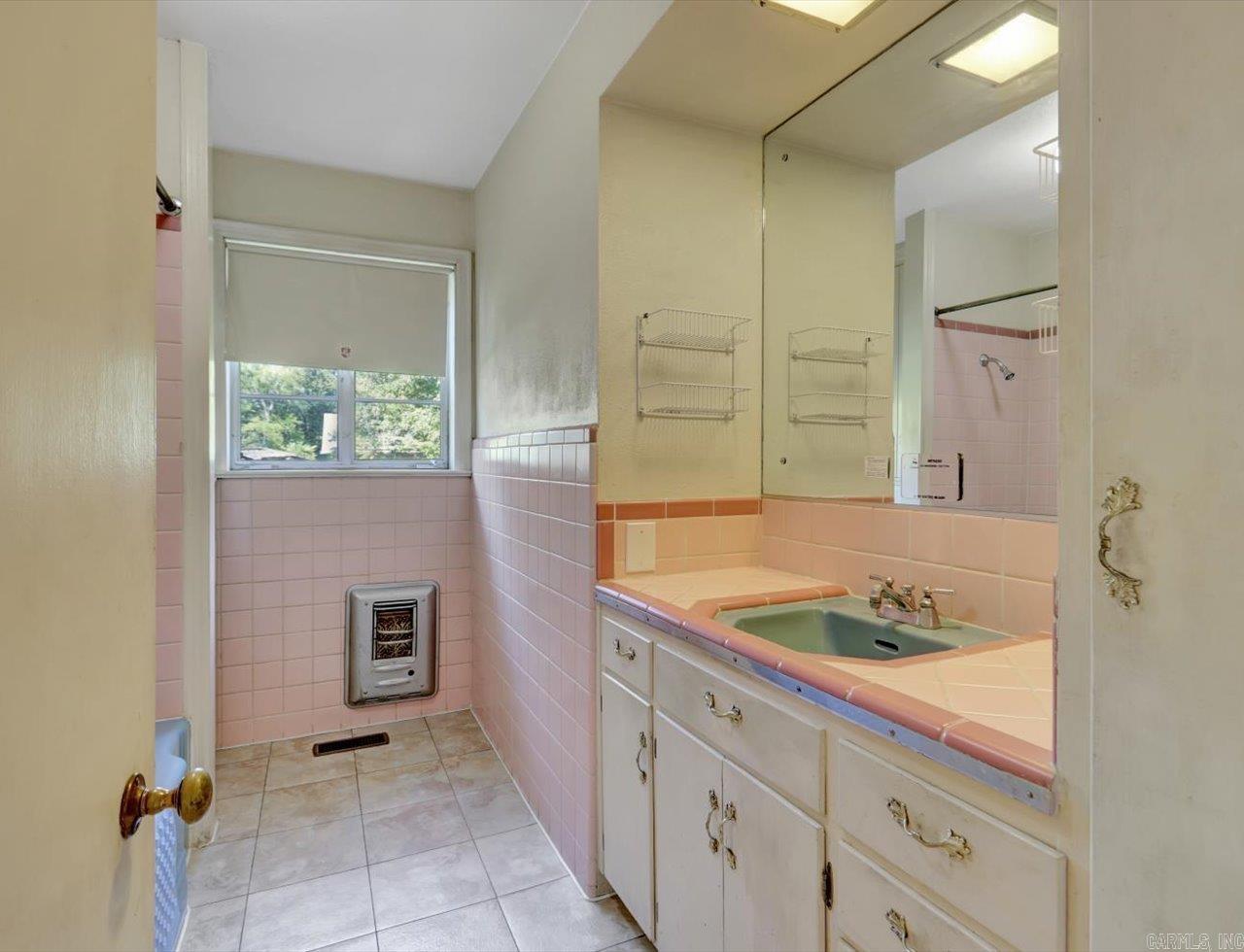 410 Crestwood  Hot Springs, AR