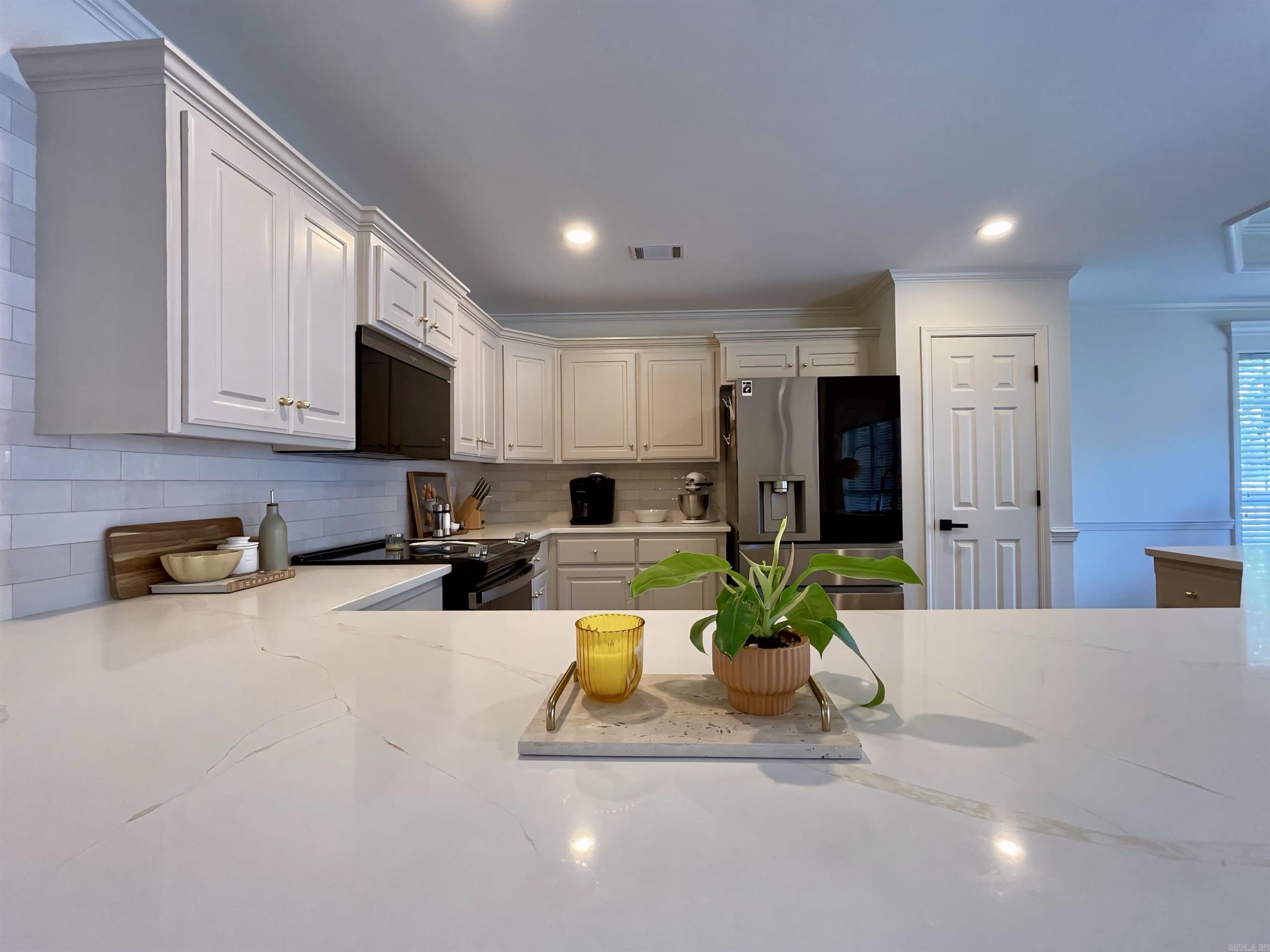 111 Orleans Drive Maumelle, AR 72113