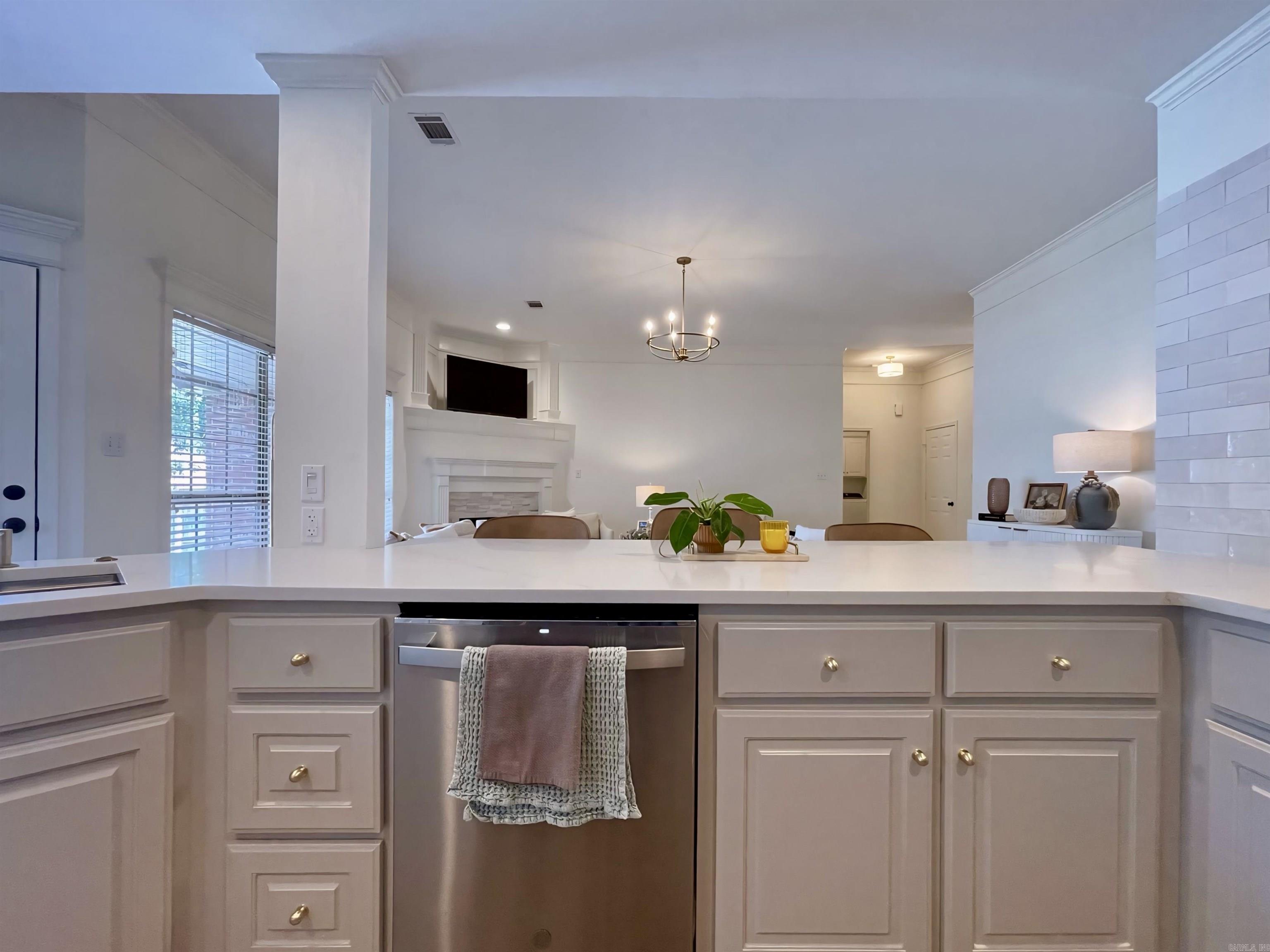 111 Orleans Drive Maumelle, AR 72113